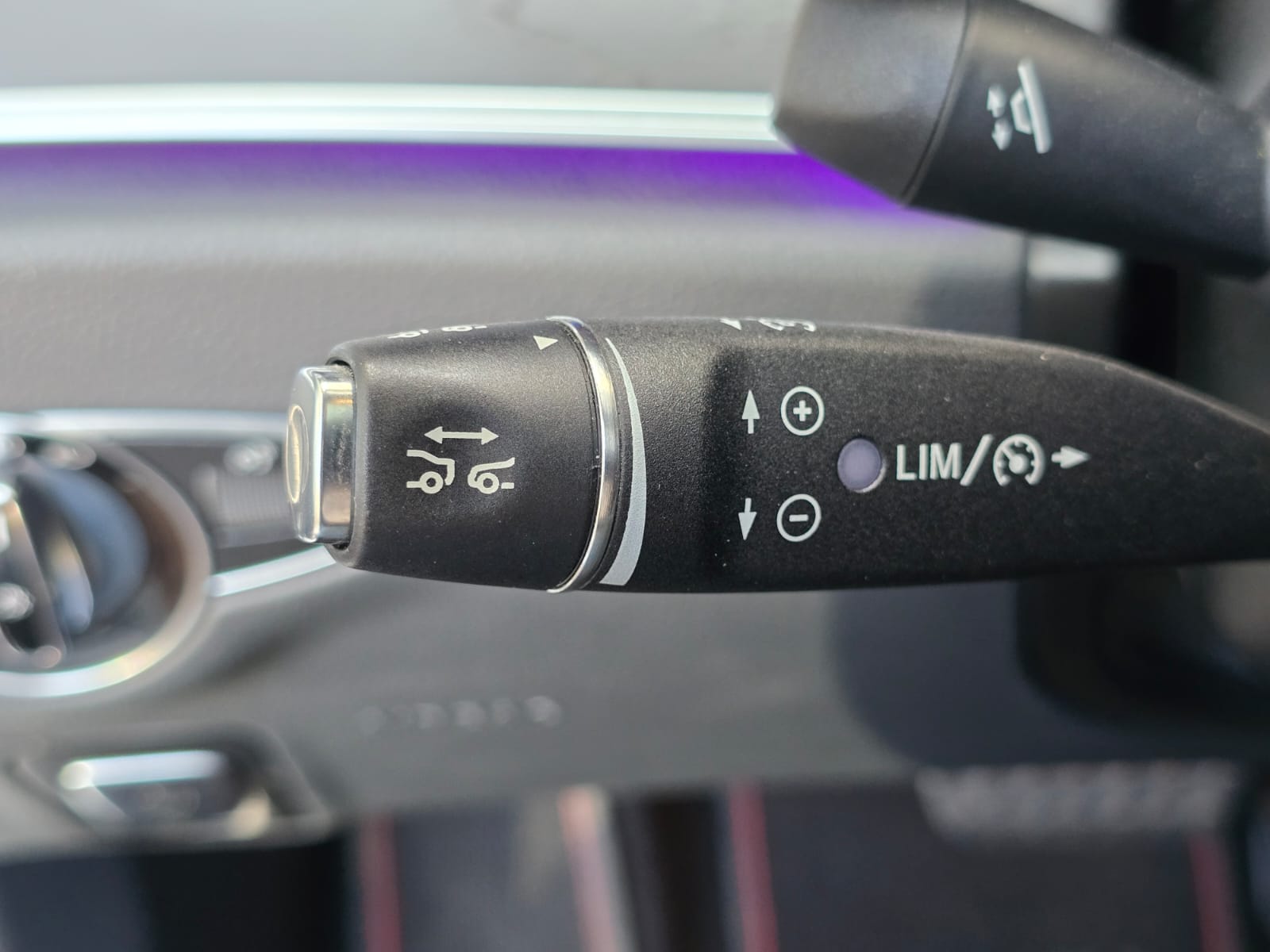 MERCEDES-BENZ E 43 AMG 4 Matic 9G-Tronic-image-19
