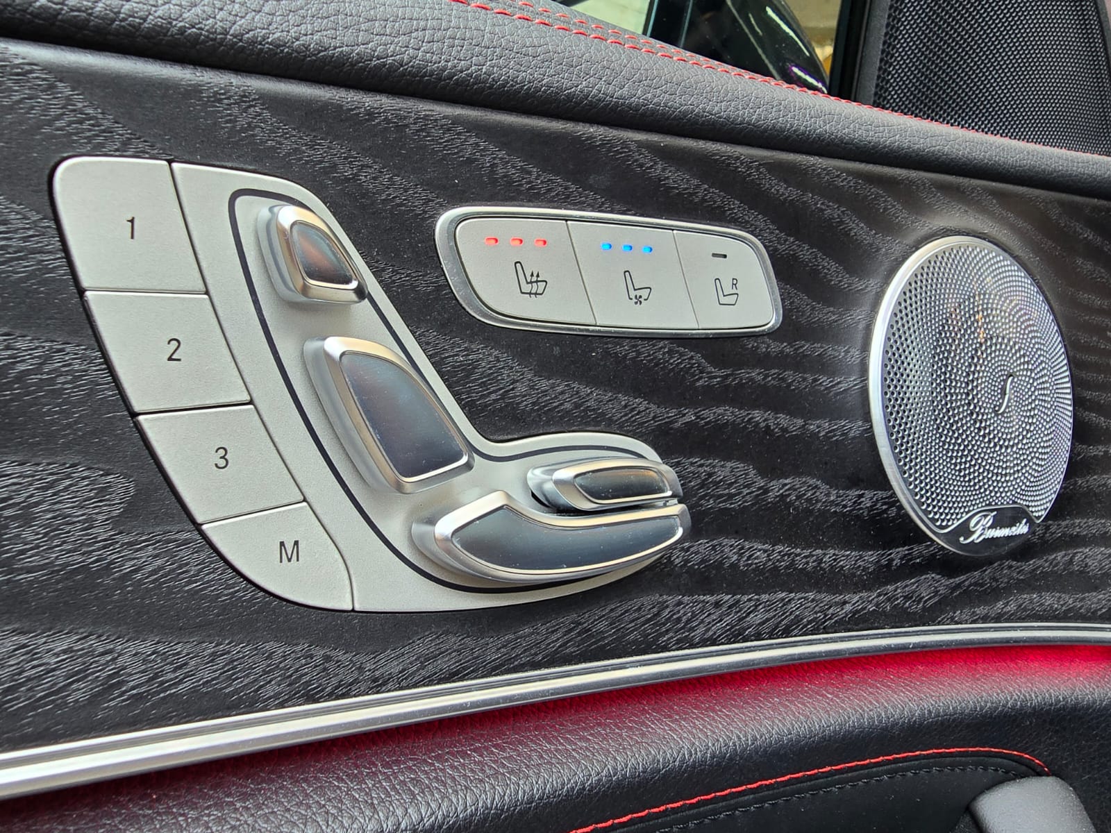 MERCEDES-BENZ E 43 AMG 4 Matic 9G-Tronic-image-13