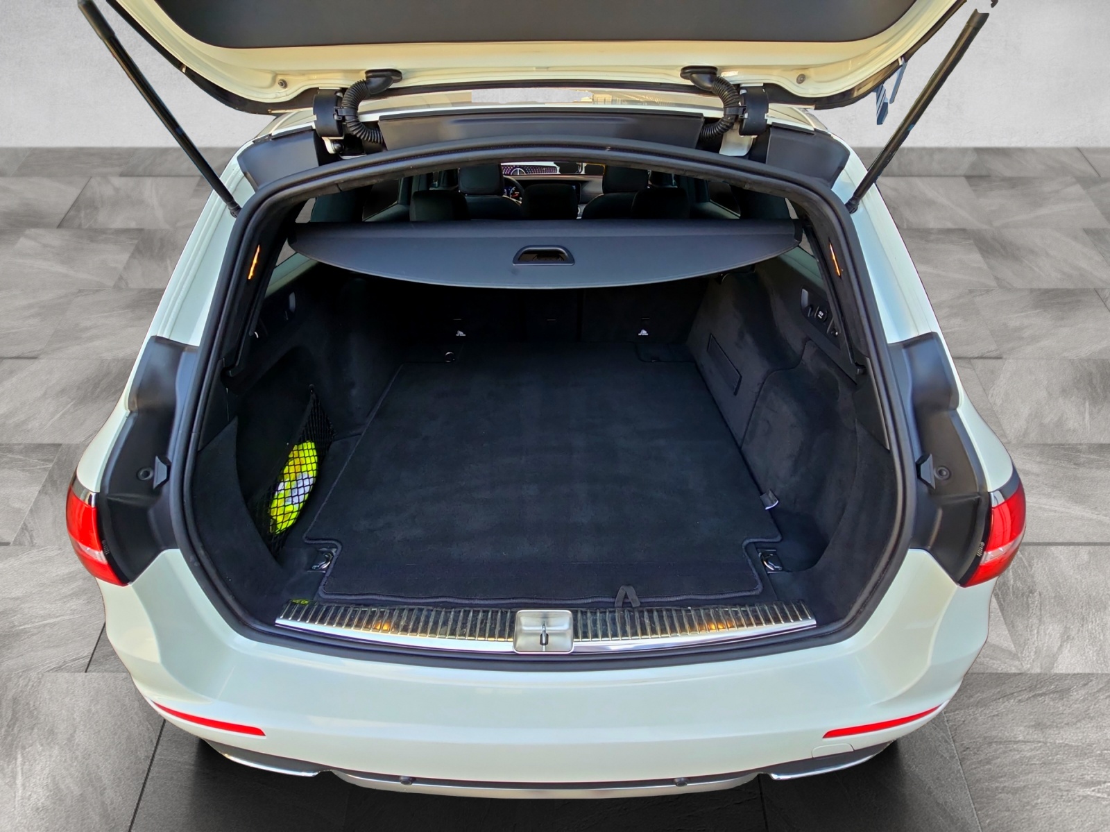 MERCEDES-BENZ E 43 AMG 4 Matic 9G-Tronic-image-20