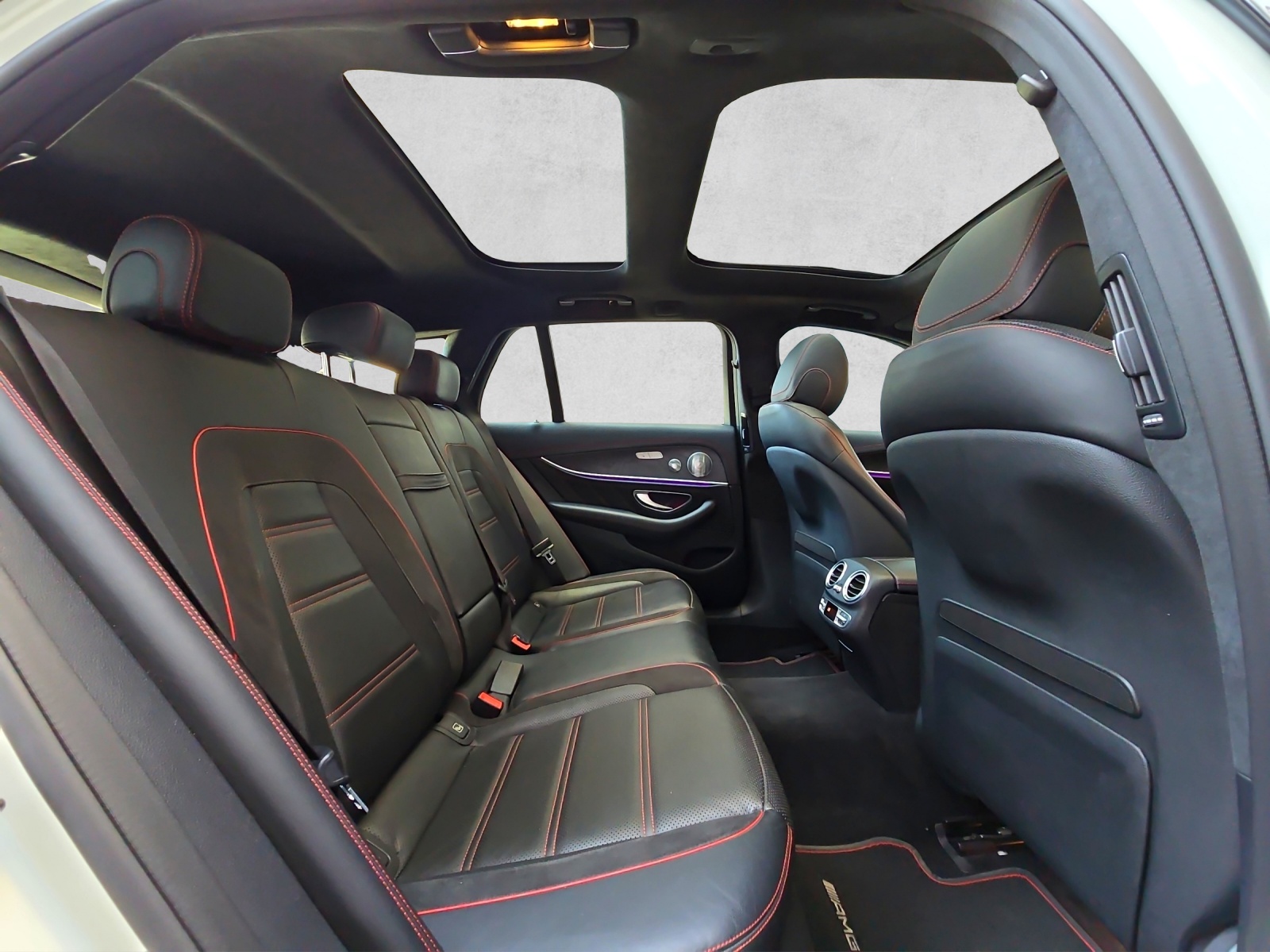 MERCEDES-BENZ E 43 AMG 4 Matic 9G-Tronic-image-9