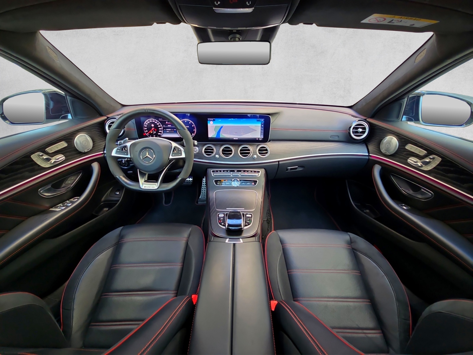 MERCEDES-BENZ E 43 AMG 4 Matic 9G-Tronic-image-4