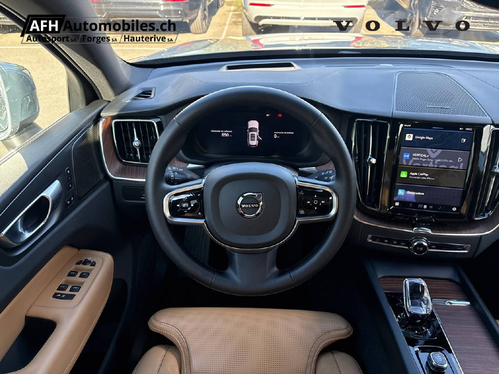 VOLVO XC60 2.0 T8 TE Ultimate Bright eAWD-image-16
