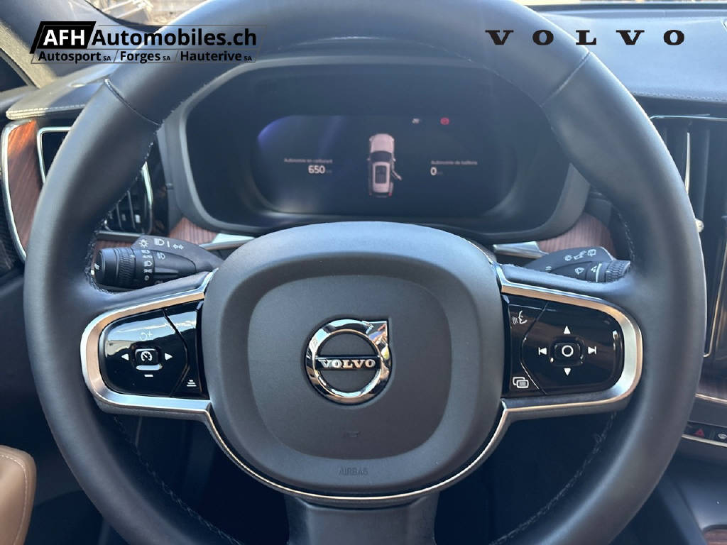 VOLVO XC60 2.0 T8 TE Ultimate Bright eAWD-image-10