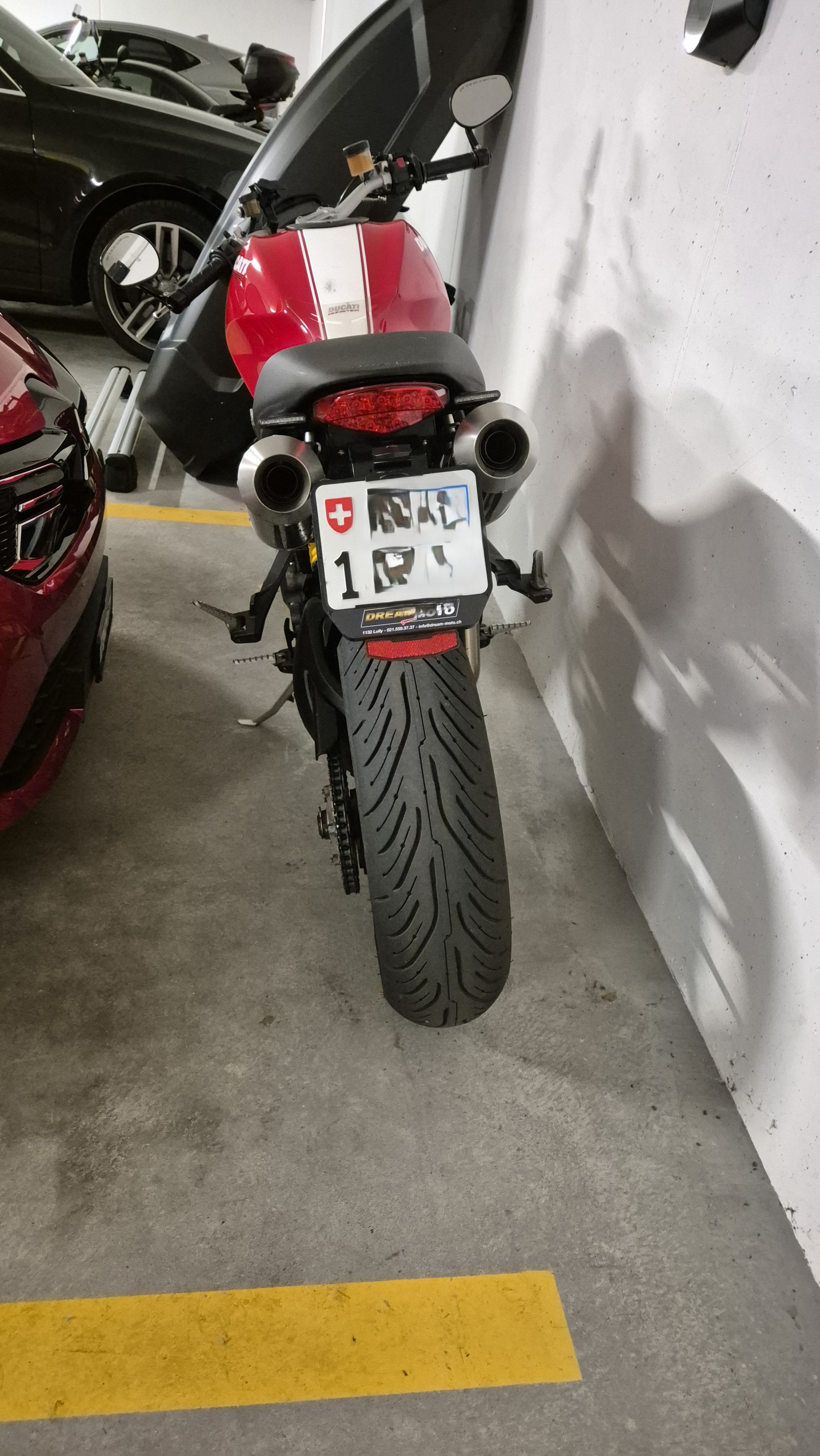 DUCATI Monster 1100 EVO ABS-image-2