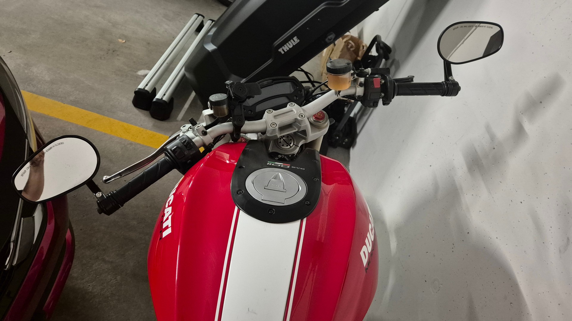 DUCATI Monster 1100 EVO ABS-image-3
