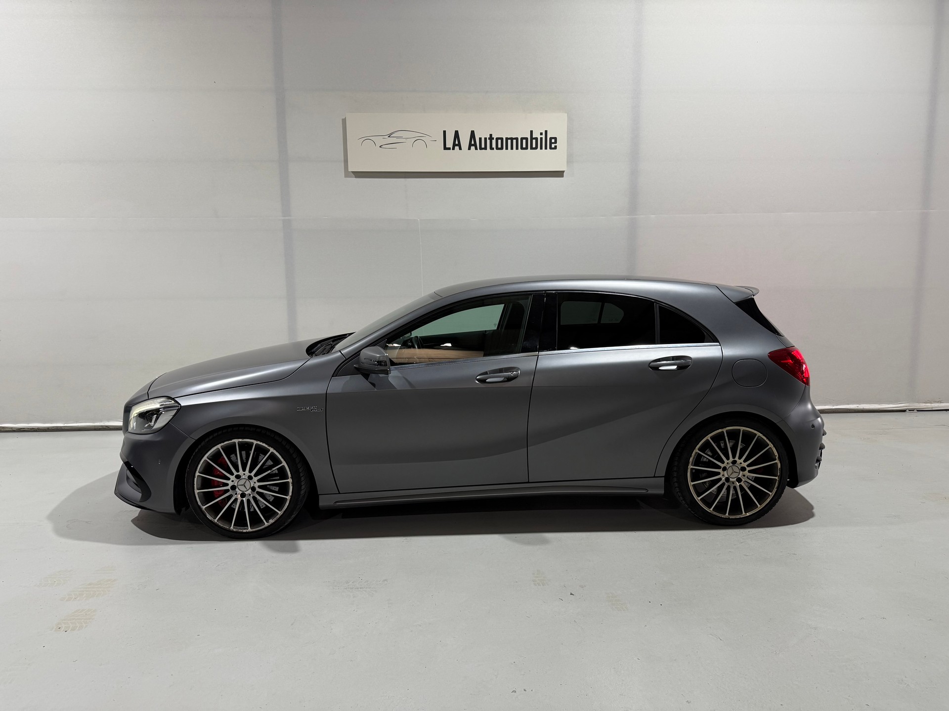 MERCEDES-BENZ A 45 AMG 4Matic Speedshift 7G-DCT-image-2