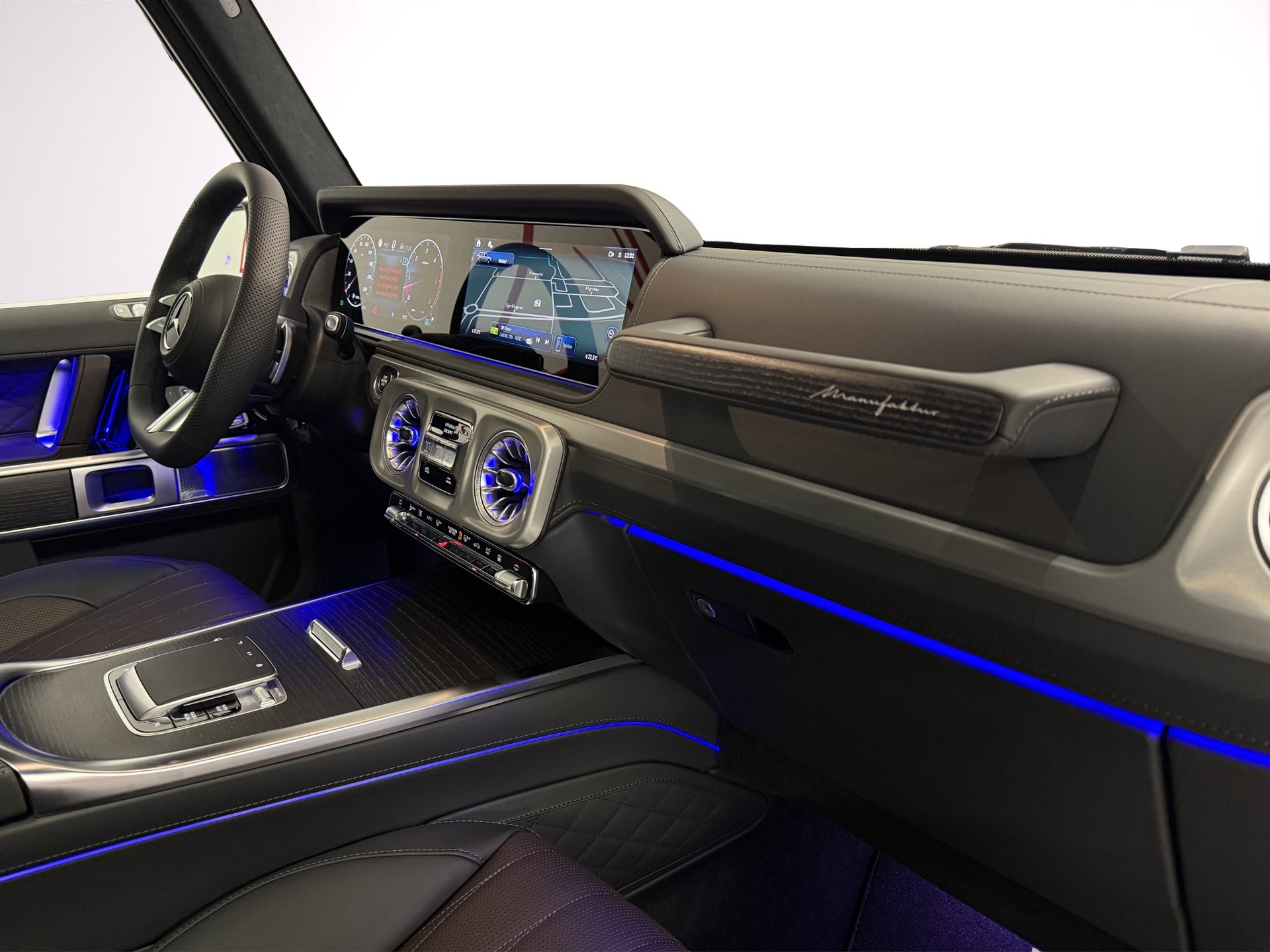 MERCEDES-BENZ G 450d AMG Line 9G-Tronic-image-14