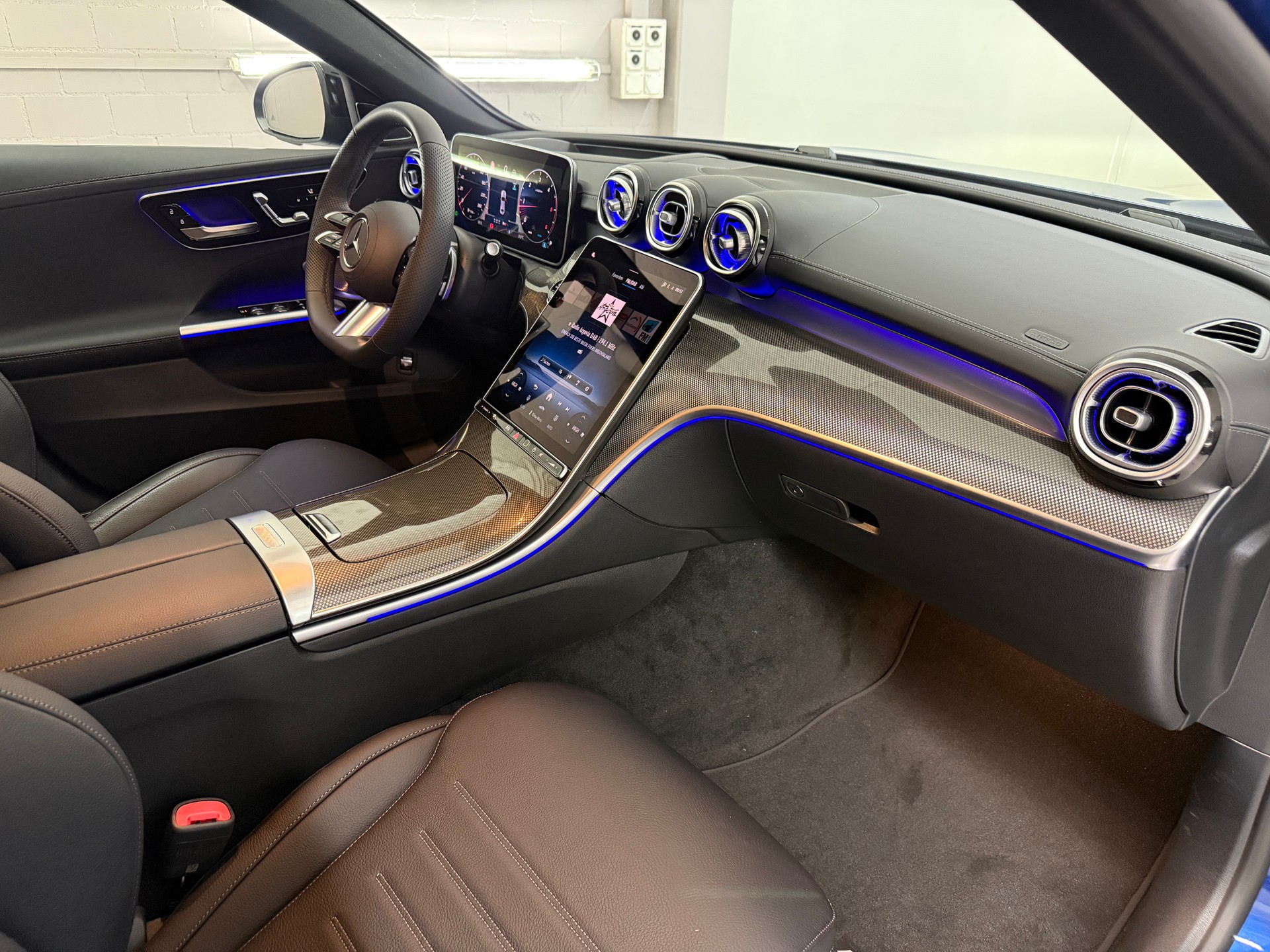 MERCEDES-BENZ C 220 d 4MATIC Limousine Swiss Star-image-10