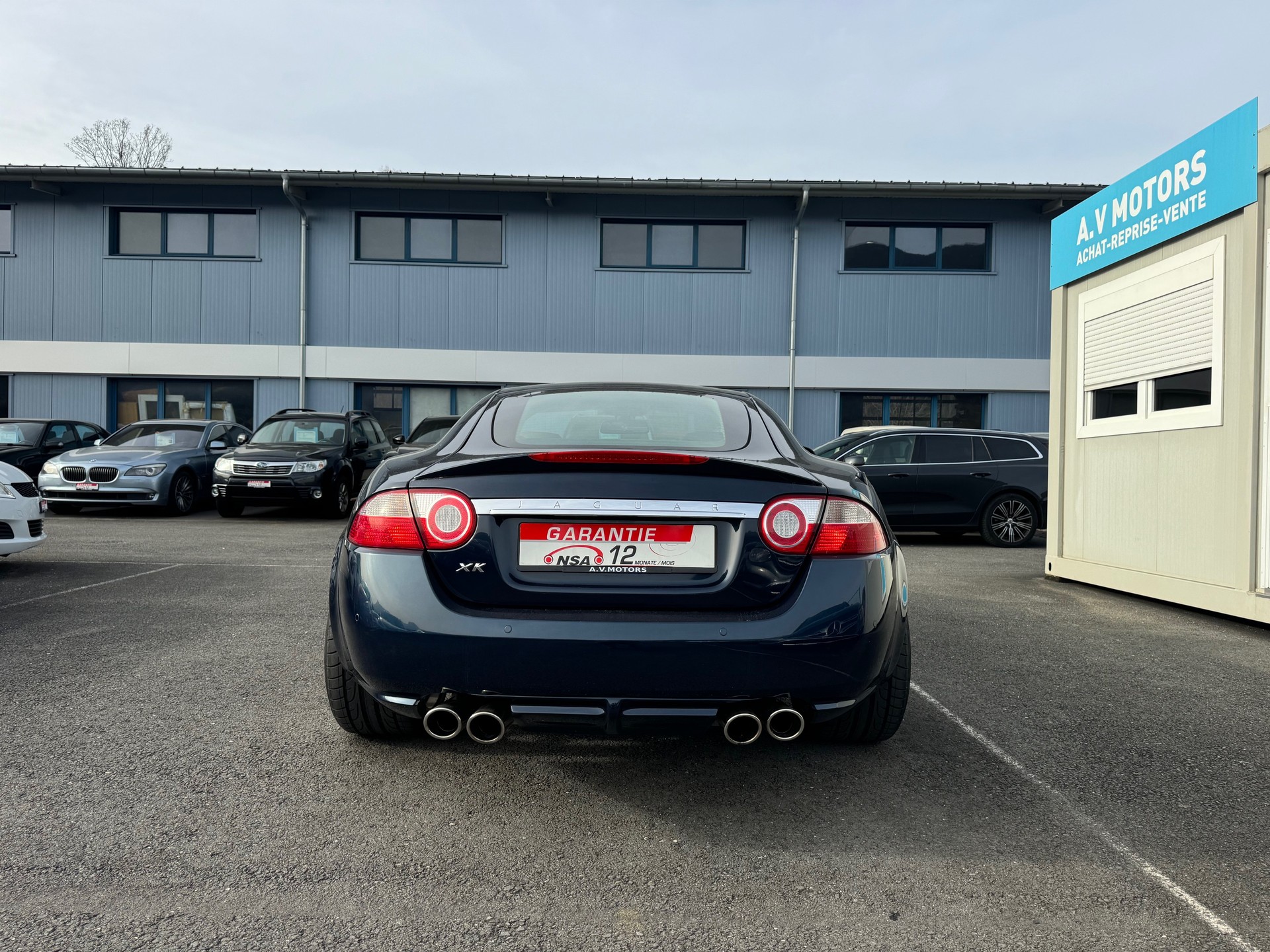 JAGUAR XK 4.2 V8 Automatic-image-5