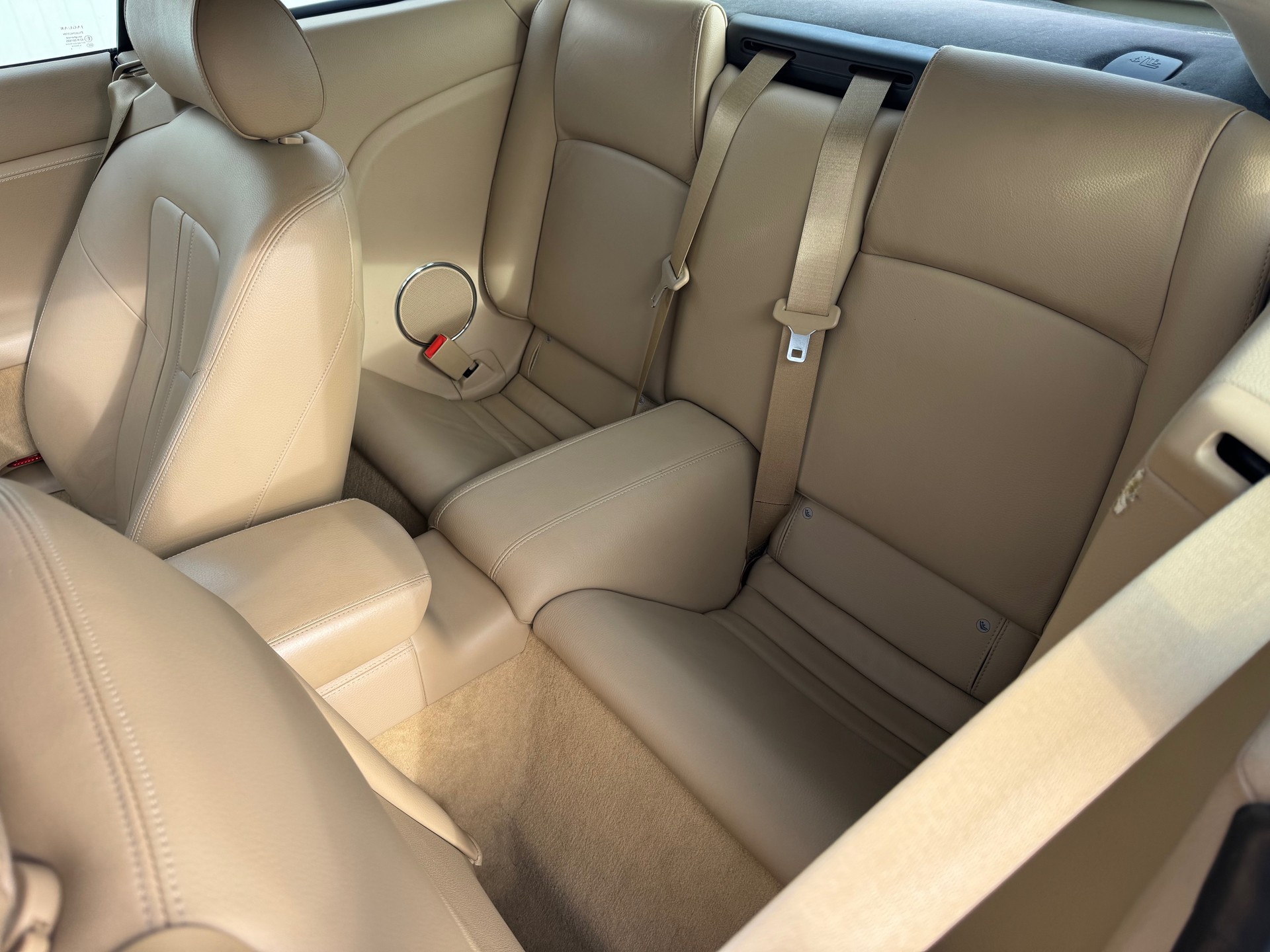 JAGUAR XK 4.2 V8 Automatic-image-9