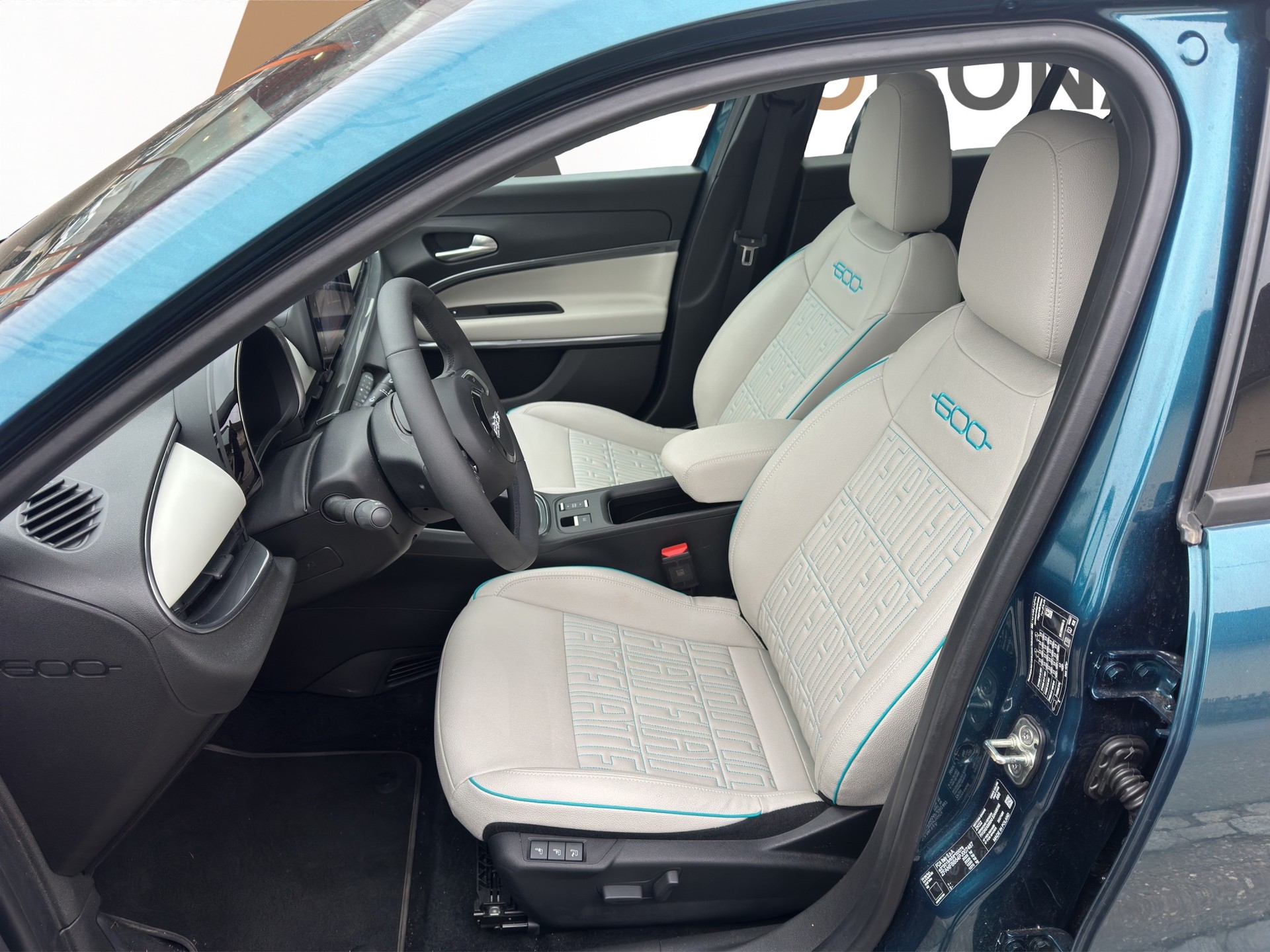 FIAT 600 La Prima-image-8