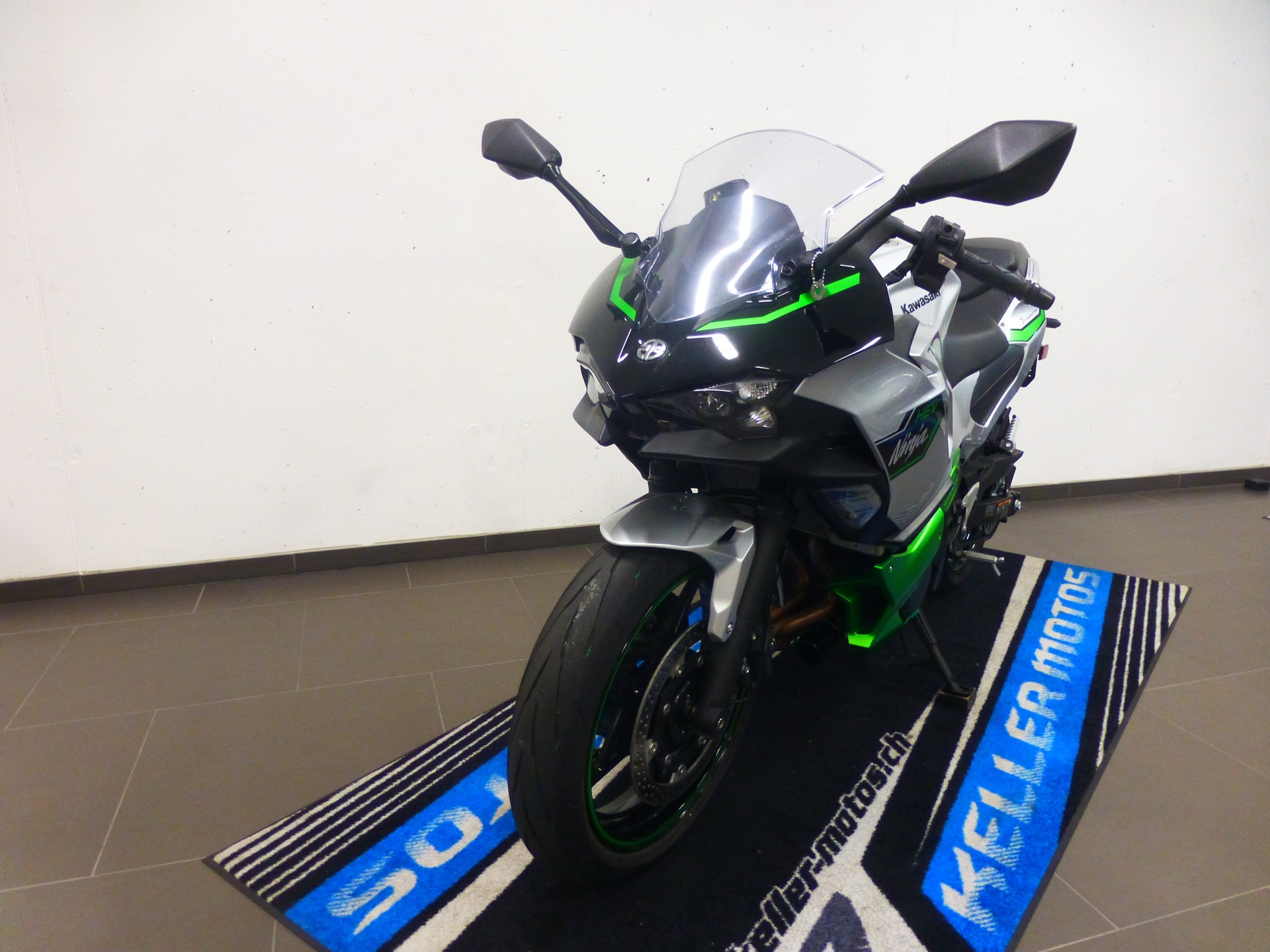 KAWASAKI Ninja 7 Hybrid-image-4