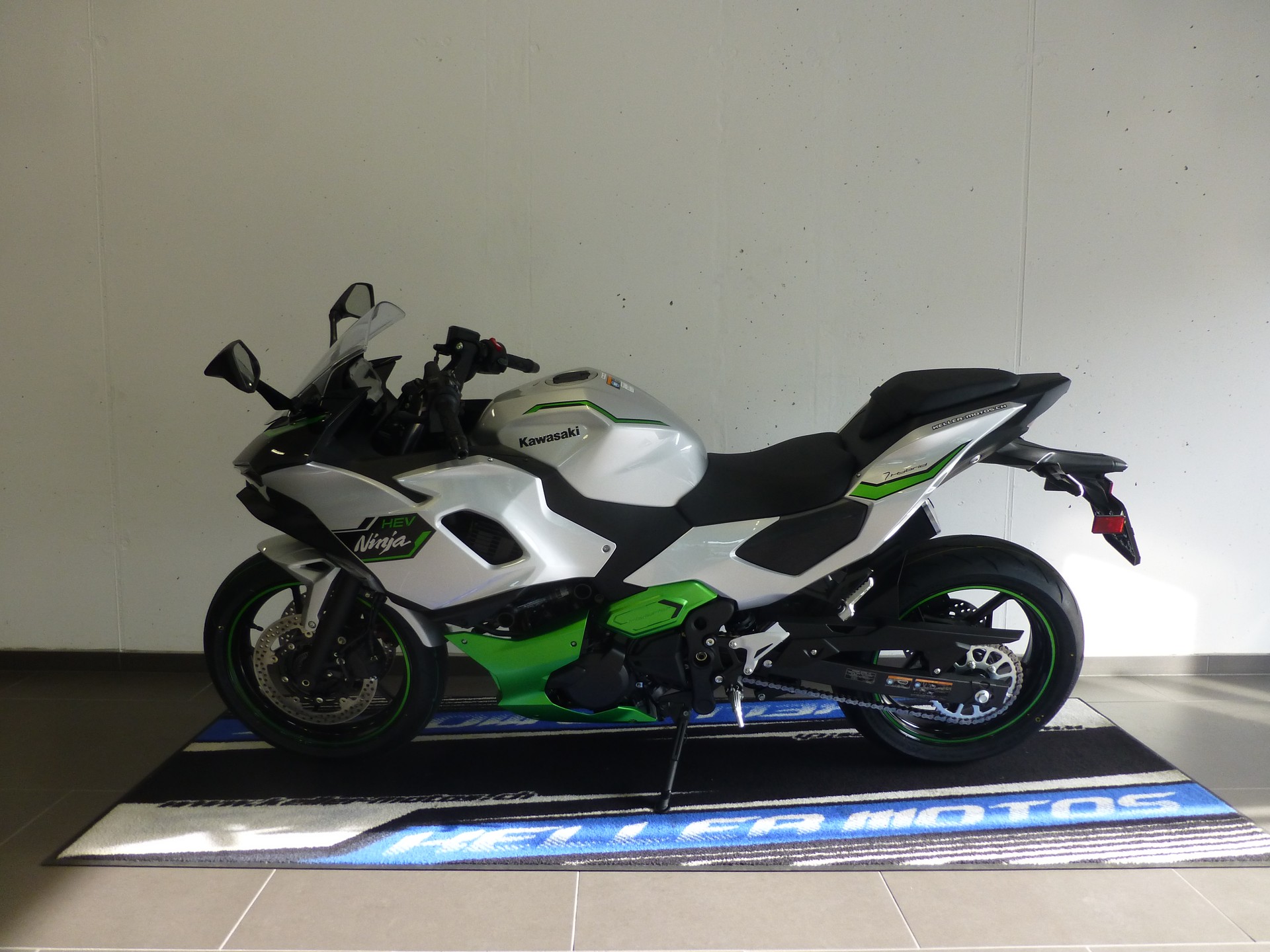 KAWASAKI Ninja 7 Hybrid-image-1