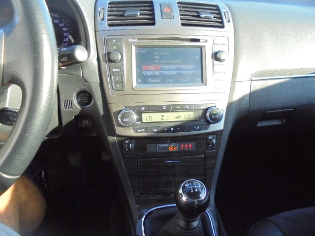 TOYOTA Avensis Sportswagon 2.0 Linea Sol-image-8