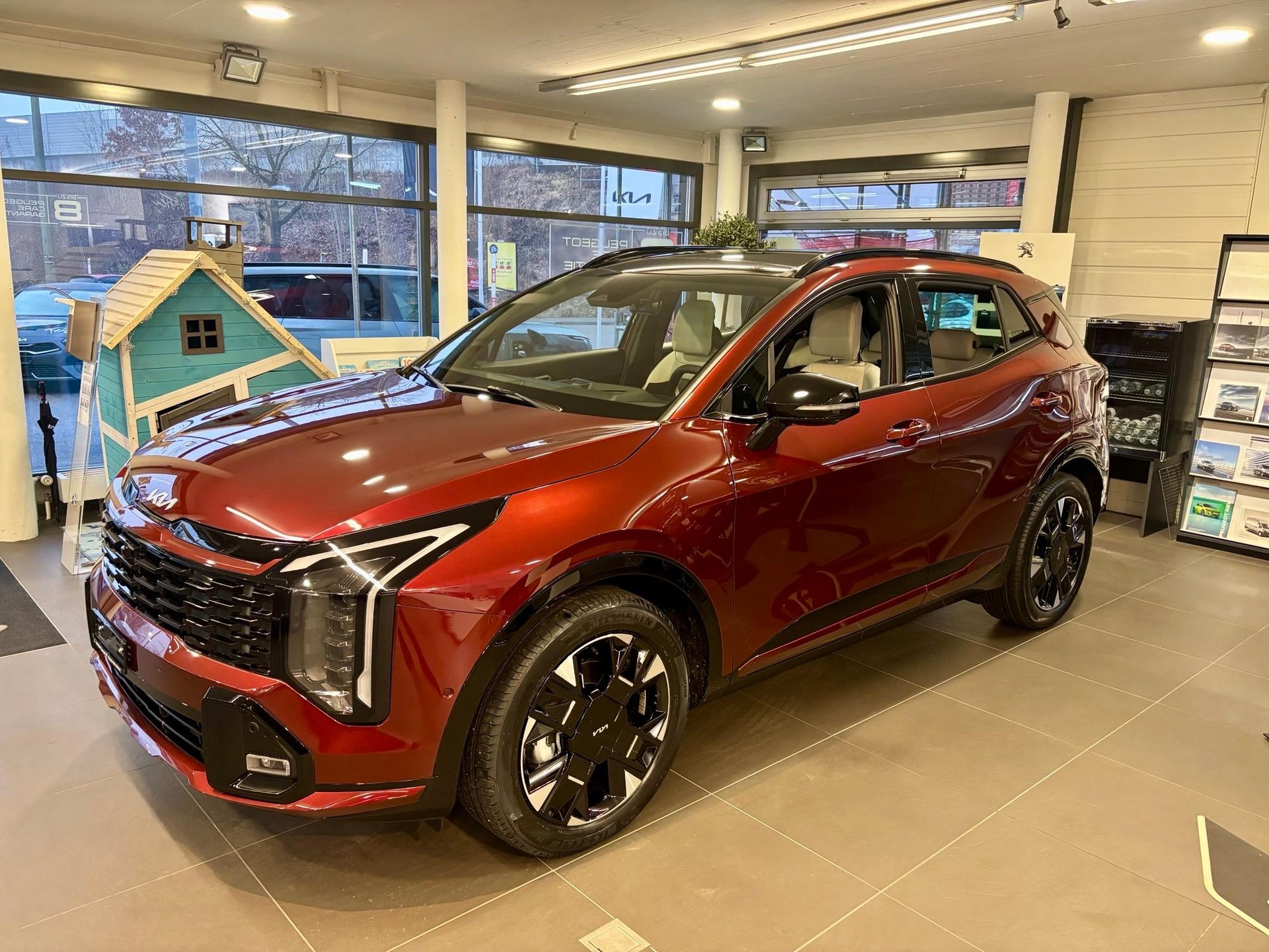 KIA Sportage 1.6 T-GDi Hybrid GT-Line-showroom-element-1