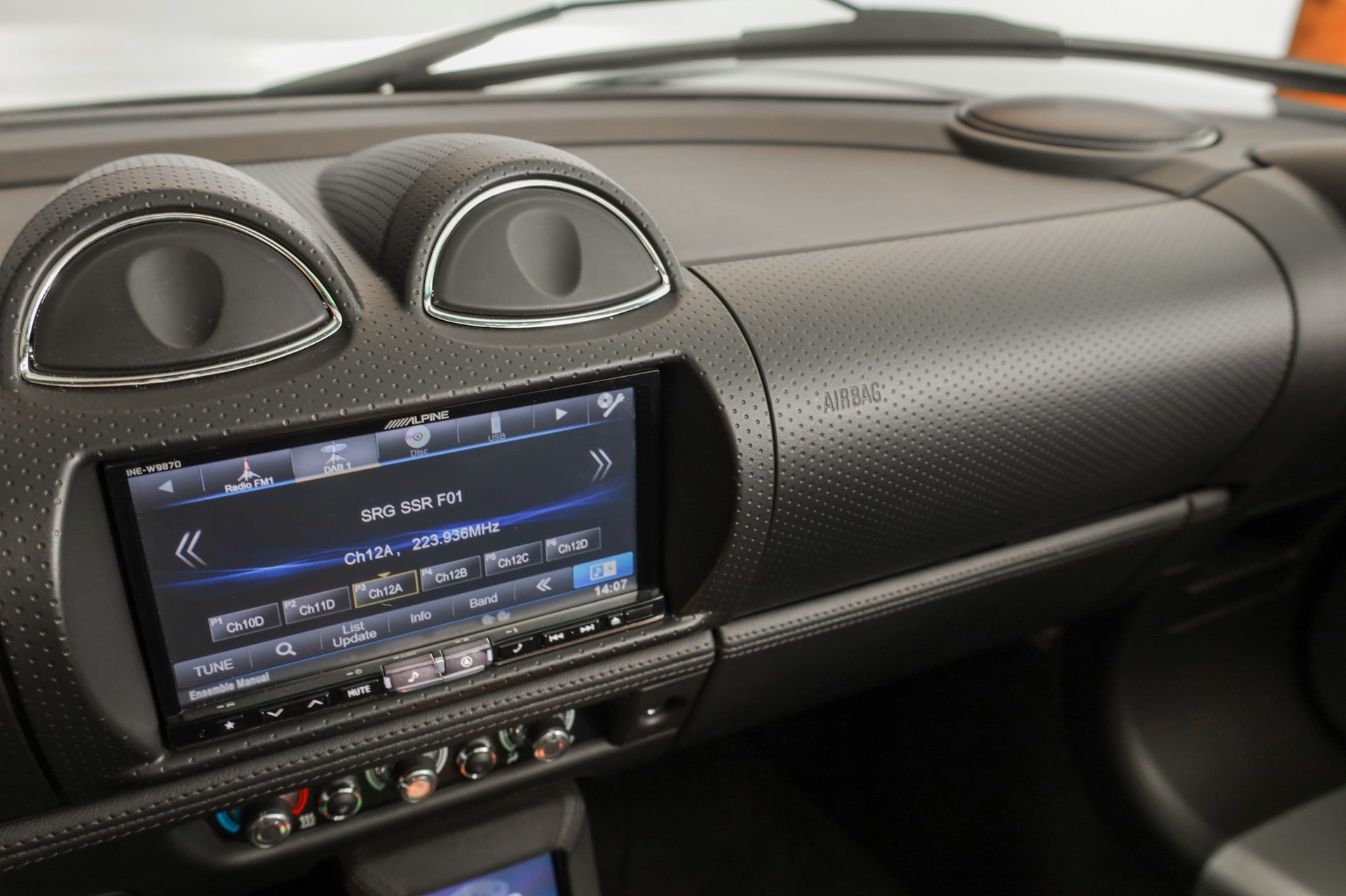 TESLA Roadster Sport-image-13
