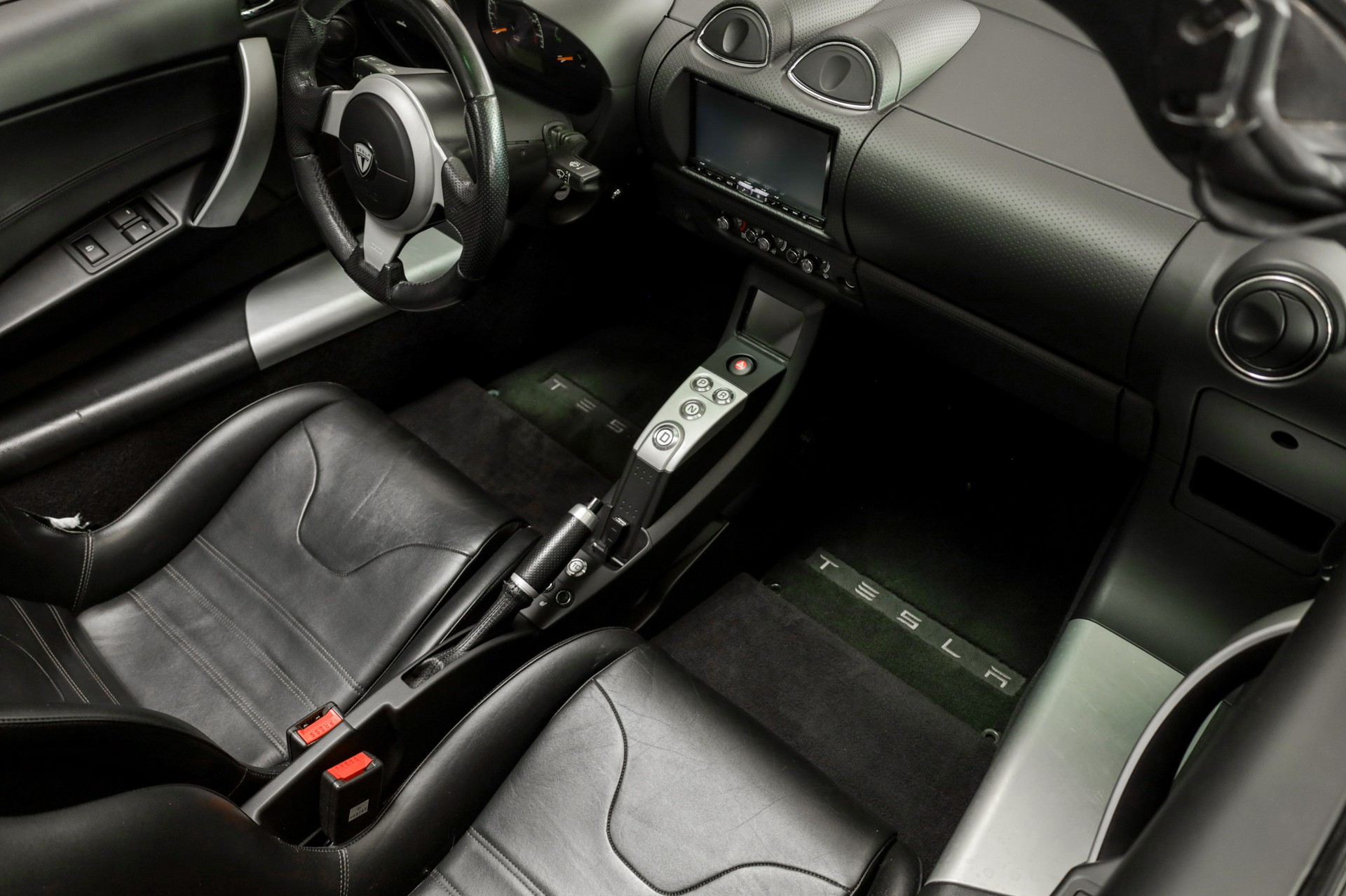TESLA Roadster Sport-image-15