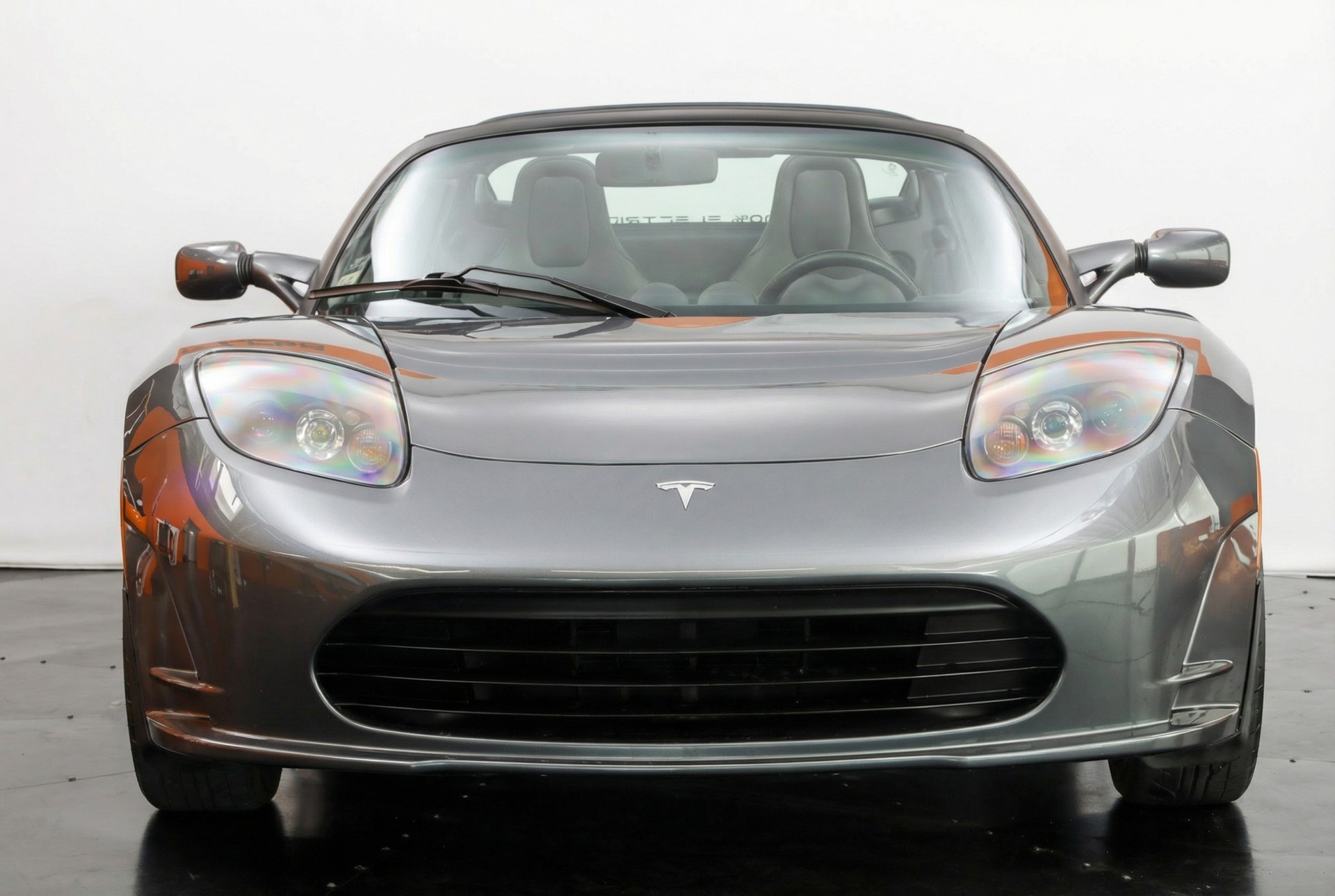 TESLA Roadster Sport-showroom-element-1