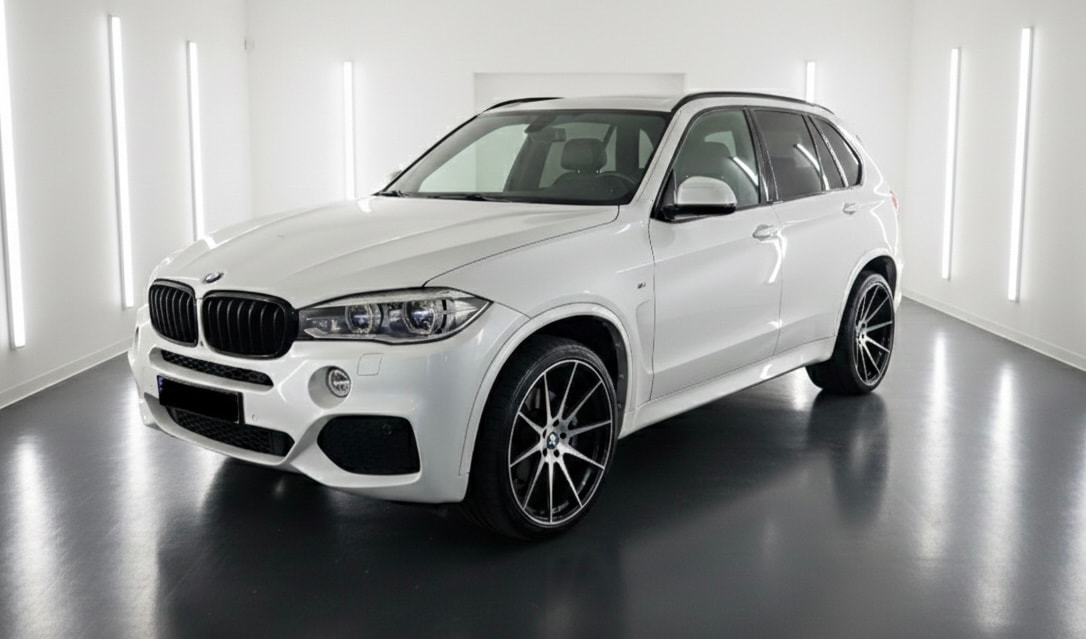 BMW X5 xDrive 30d Steptronic M-Sport-image-6
