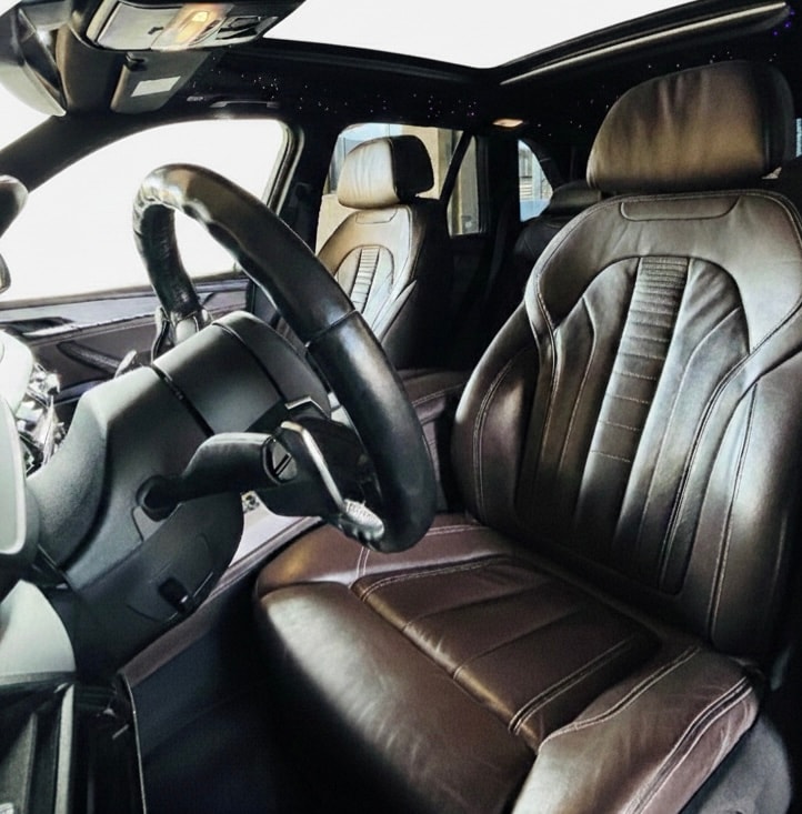 BMW X5 xDrive 30d Steptronic M-Sport-image-8