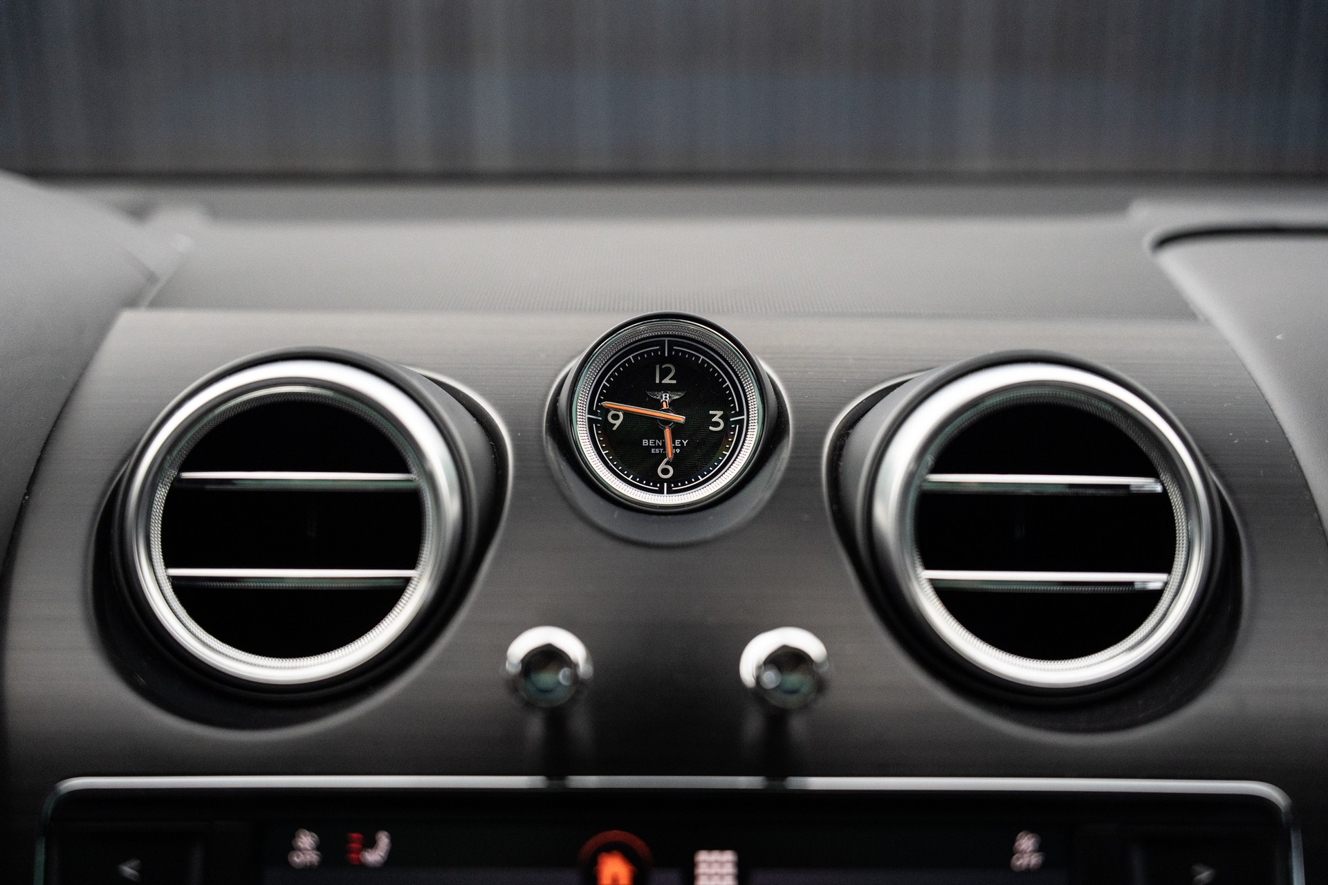 BENTLEY Bentayga V8 Diesel-image-9