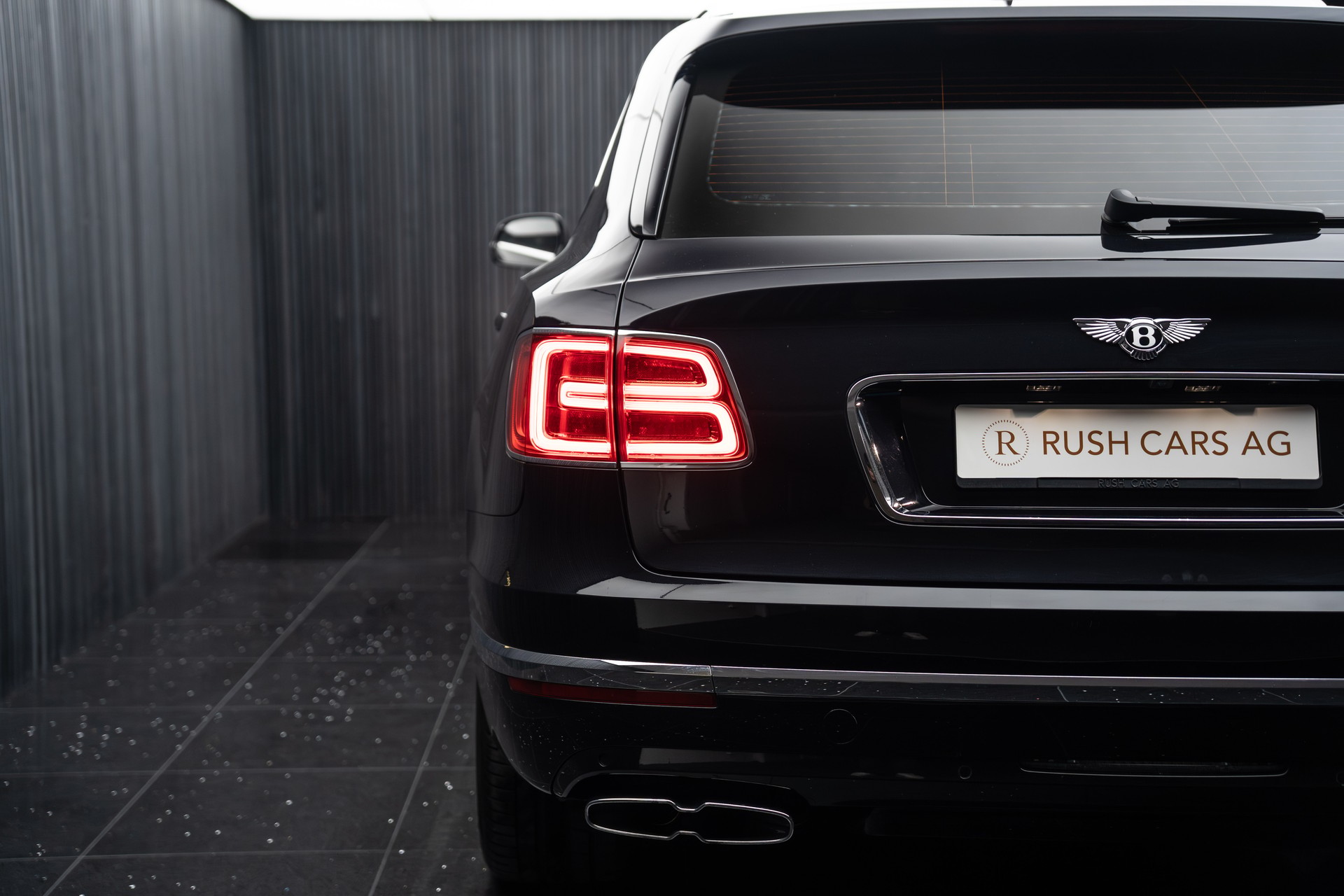 BENTLEY Bentayga V8 Diesel-image-23