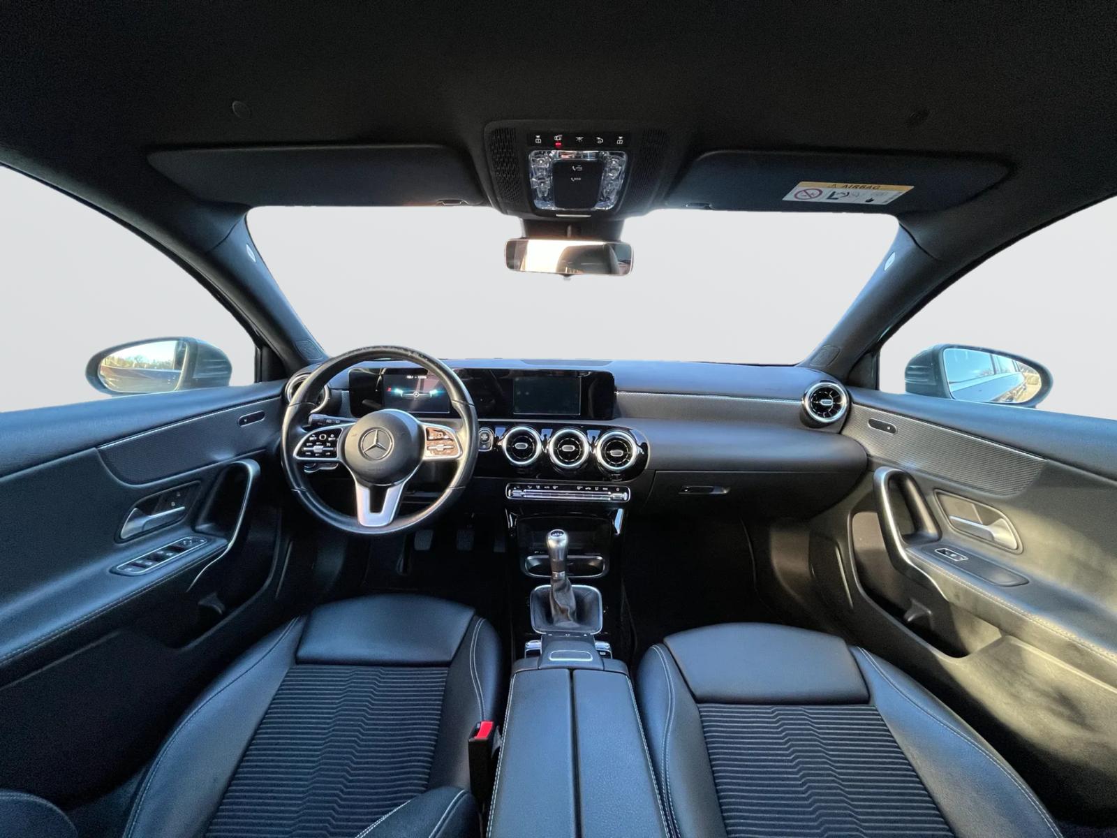 MERCEDES-BENZ A 180 Style-image-7