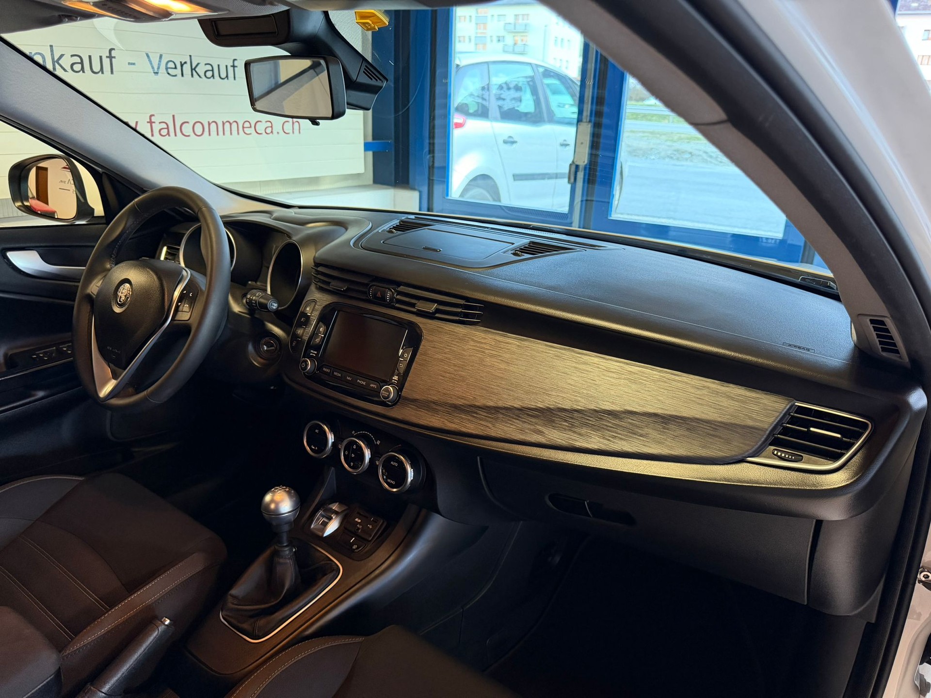 ALFA ROMEO 1.6 JTDM 120 CH SUPER TCT-image-16