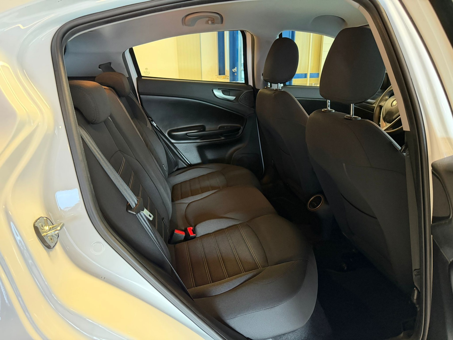 ALFA ROMEO 1.6 JTDM 120 CH SUPER TCT-image-18