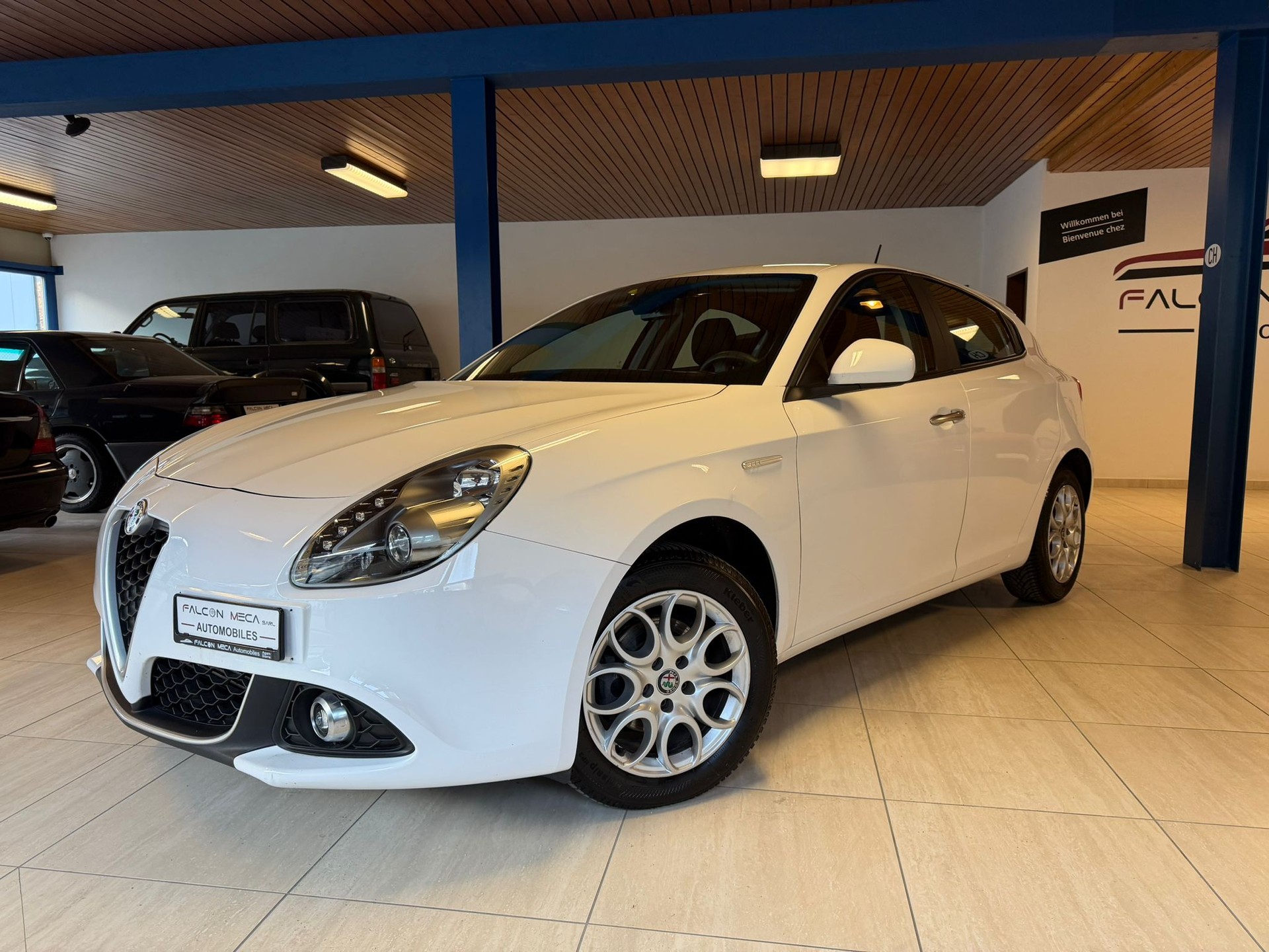ALFA ROMEO 1.6 JTDM 120 CH SUPER TCT-showroom-element-3