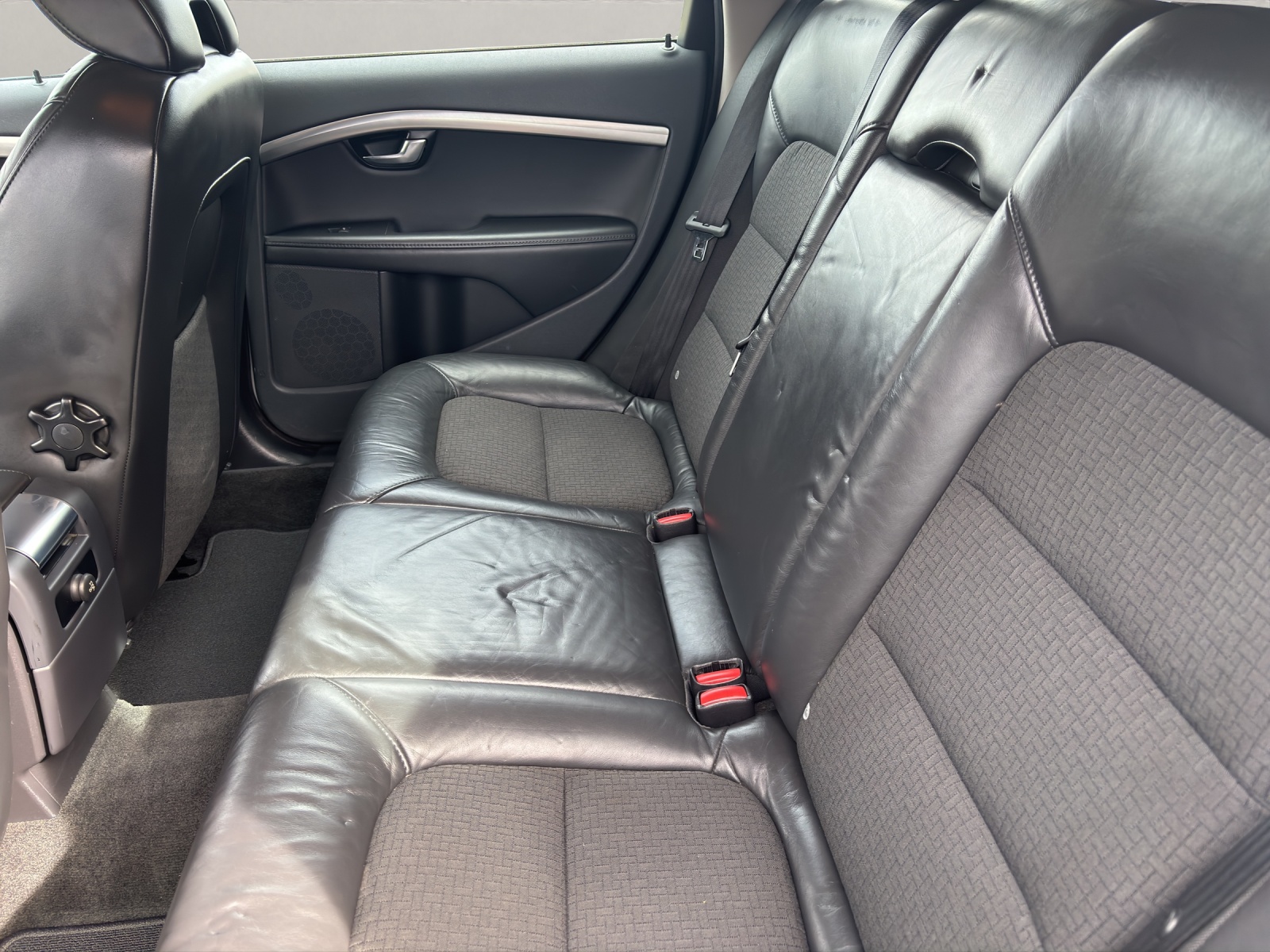 VOLVO XC70 3.0 T6 Kinetic AWD-image-12