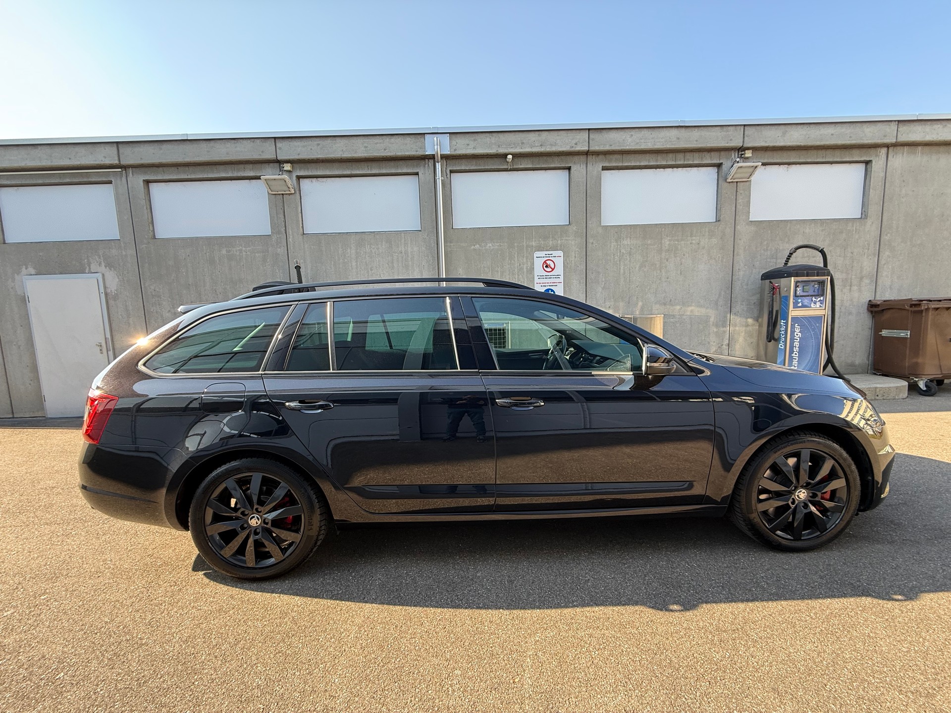 SKODA Octavia Combi 2.0 TSI RS DSG *CH Fahrzeug Frisch Ab MFK *Automat *Rückfahrkamera *Alcantara *Sitzheizung *Tempomat *AHK-image-2