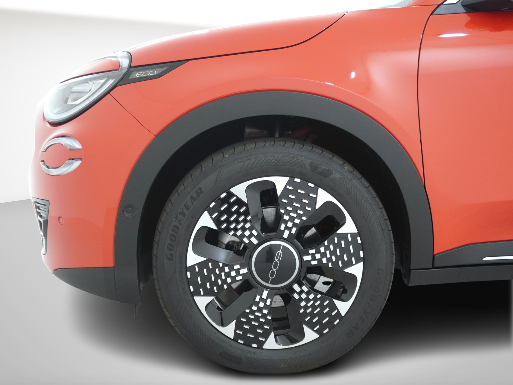 FIAT 600e La Prima-image-8