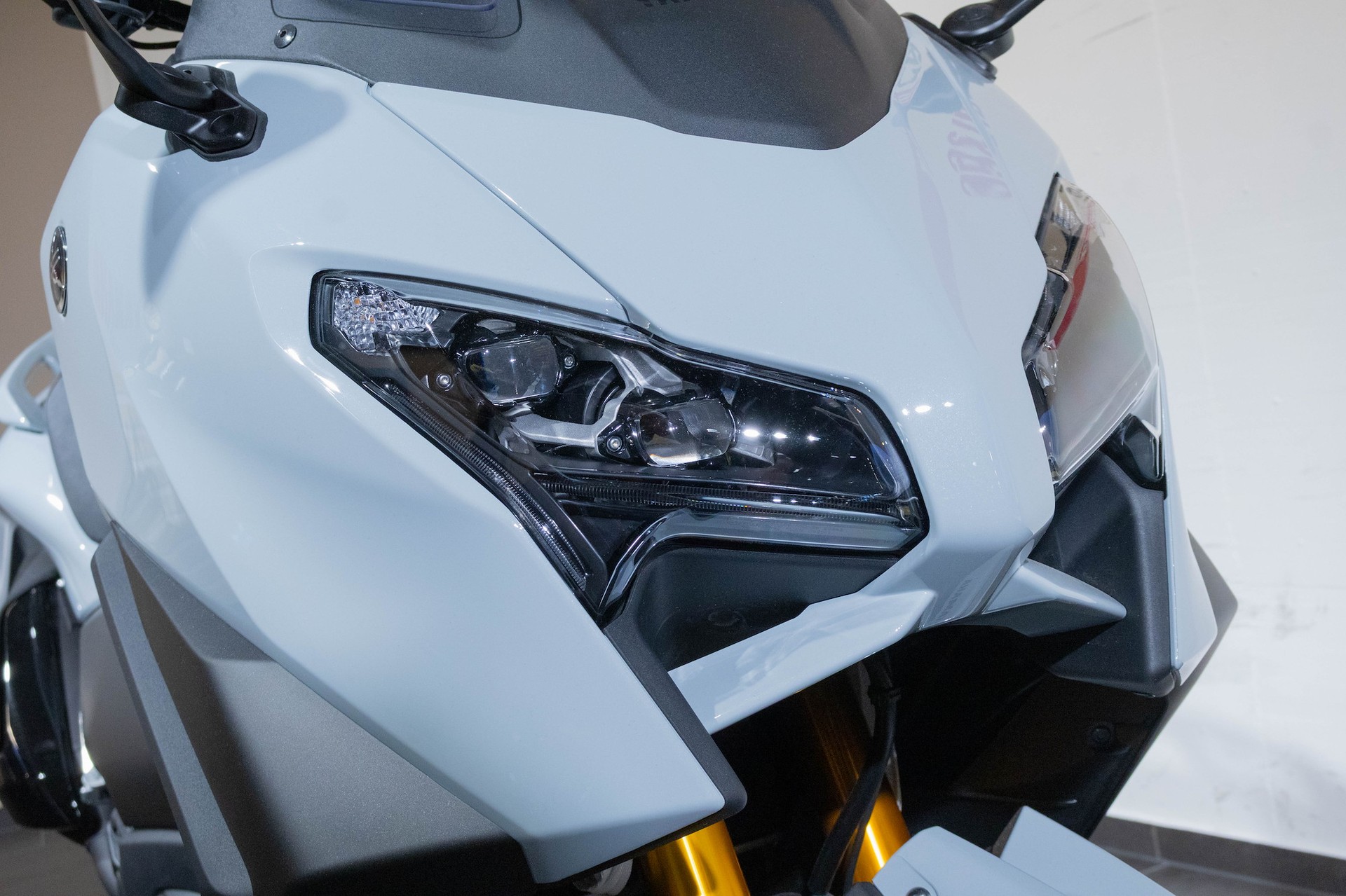 YAMAHA TMAX Tech MAX-image-10