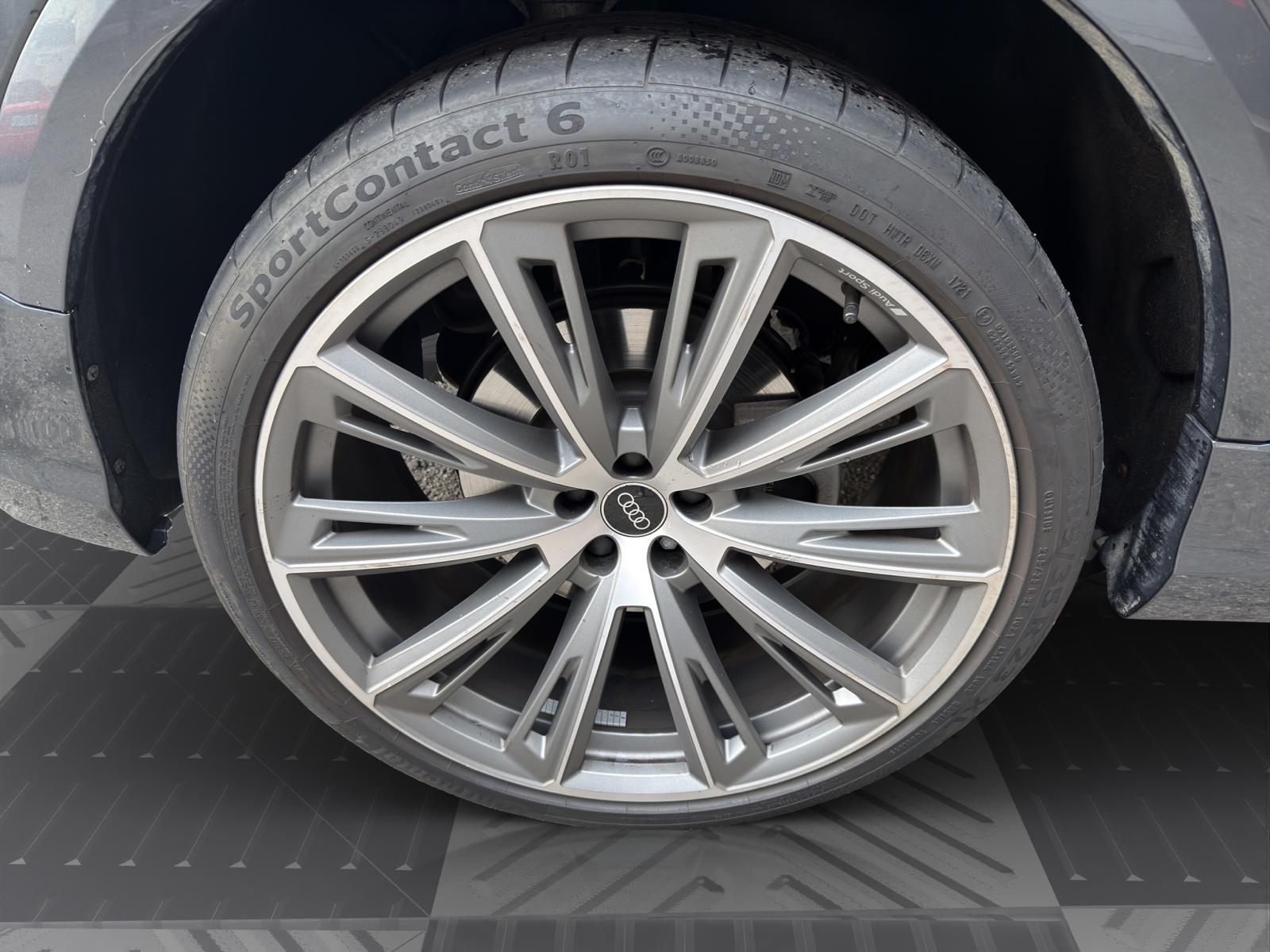 AUDI Q8 55 TFSI e quattro PHEV tiptronic-image-21