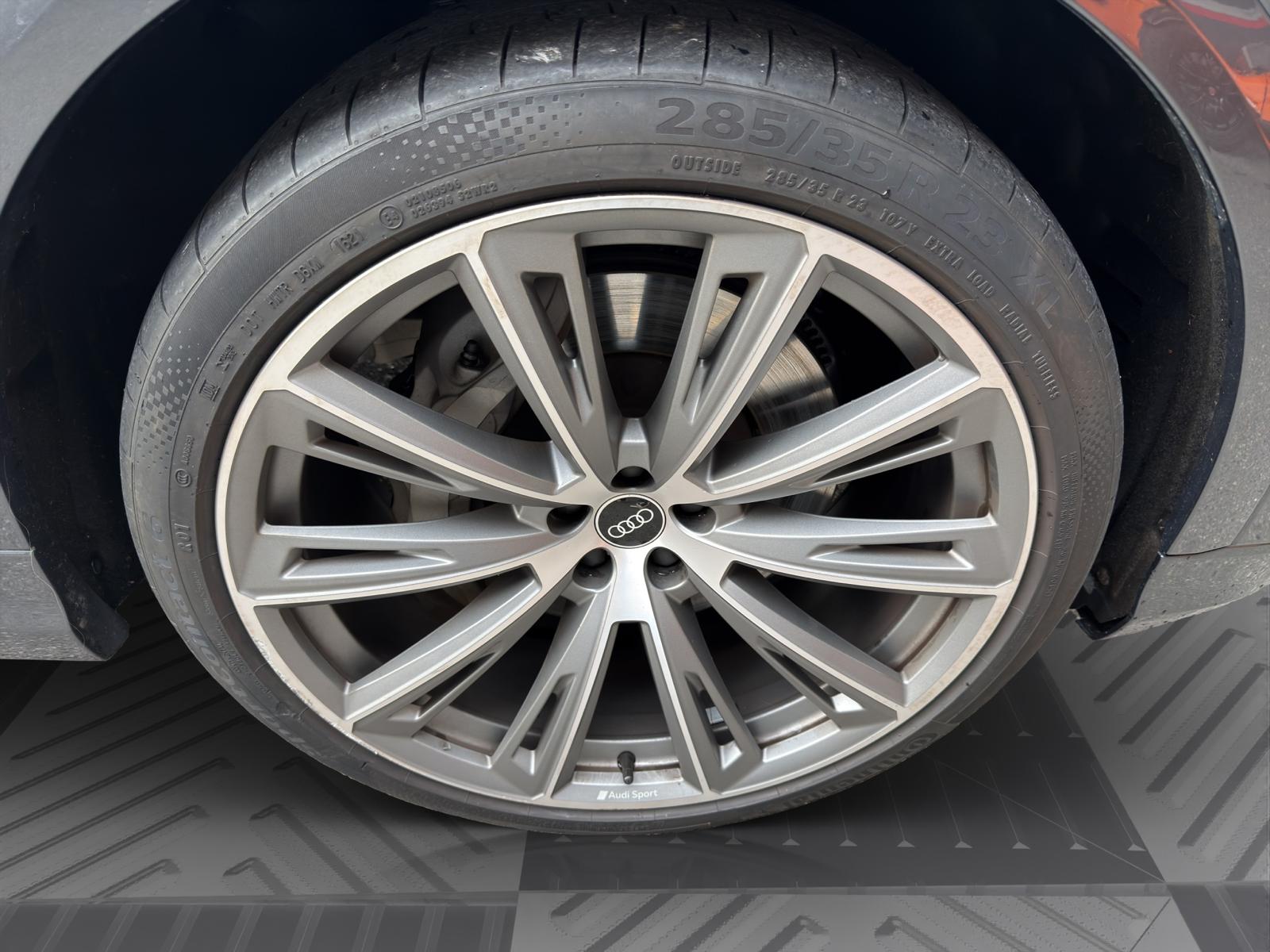 AUDI Q8 55 TFSI e quattro PHEV tiptronic-image-20
