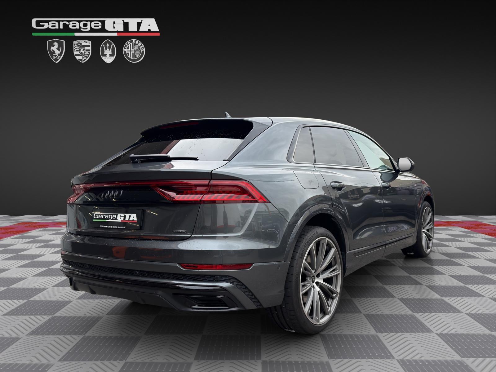AUDI Q8 55 TFSI e quattro PHEV tiptronic-image-4