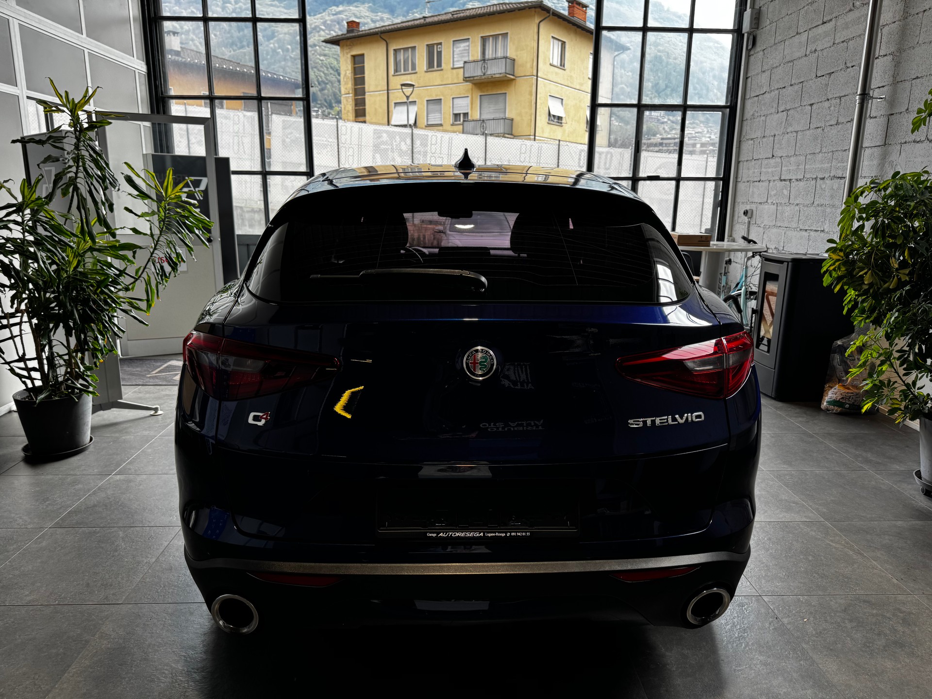 ALFA ROMEO Stelvio 2.2 JTDM Executive Q4 Automatic-image-5