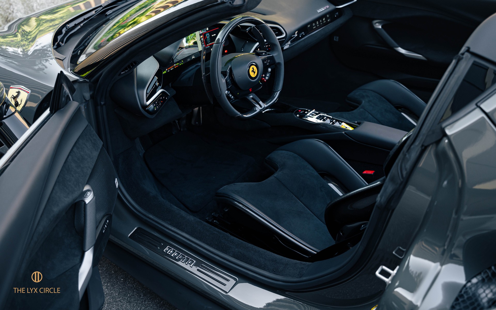 FERRARI 296 GTS-image-9
