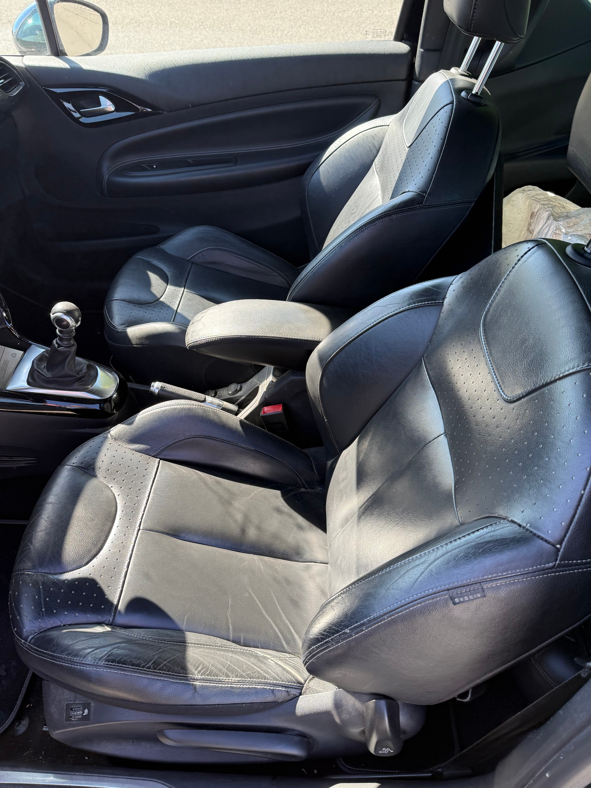DS AUTOMOBILES DS3 1.6 THP Sport Chic-image-4