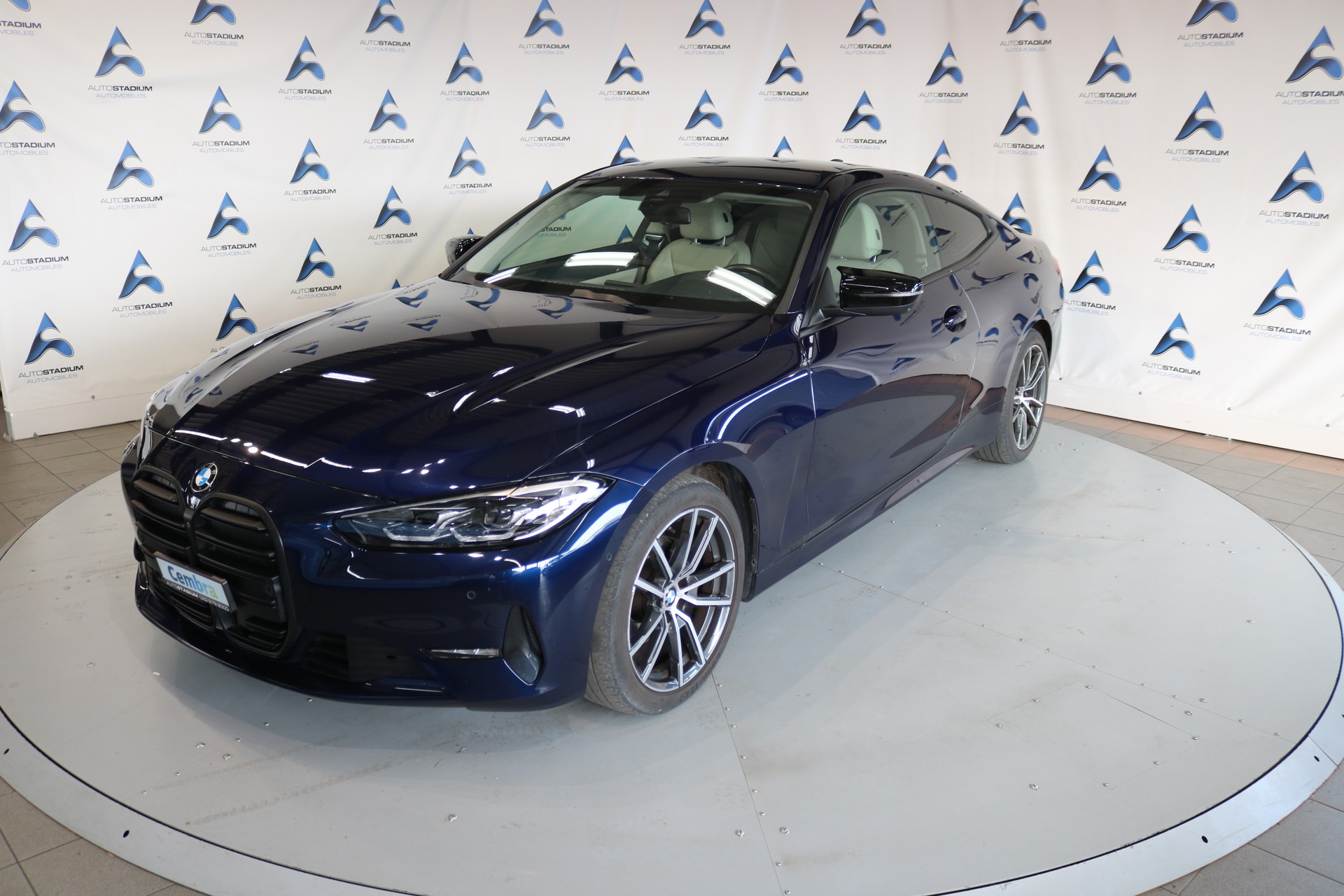 BMW 420i xDrive Coupé Steptronic-image-12