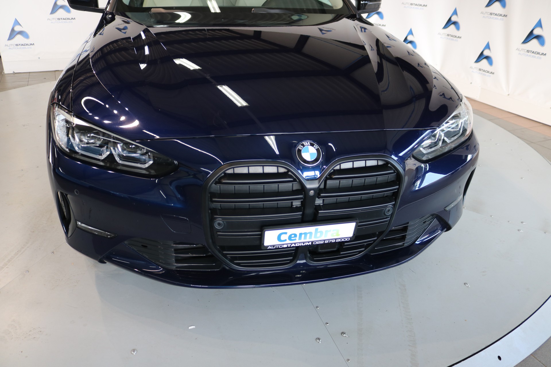 BMW 420i xDrive Coupé Steptronic-image-29
