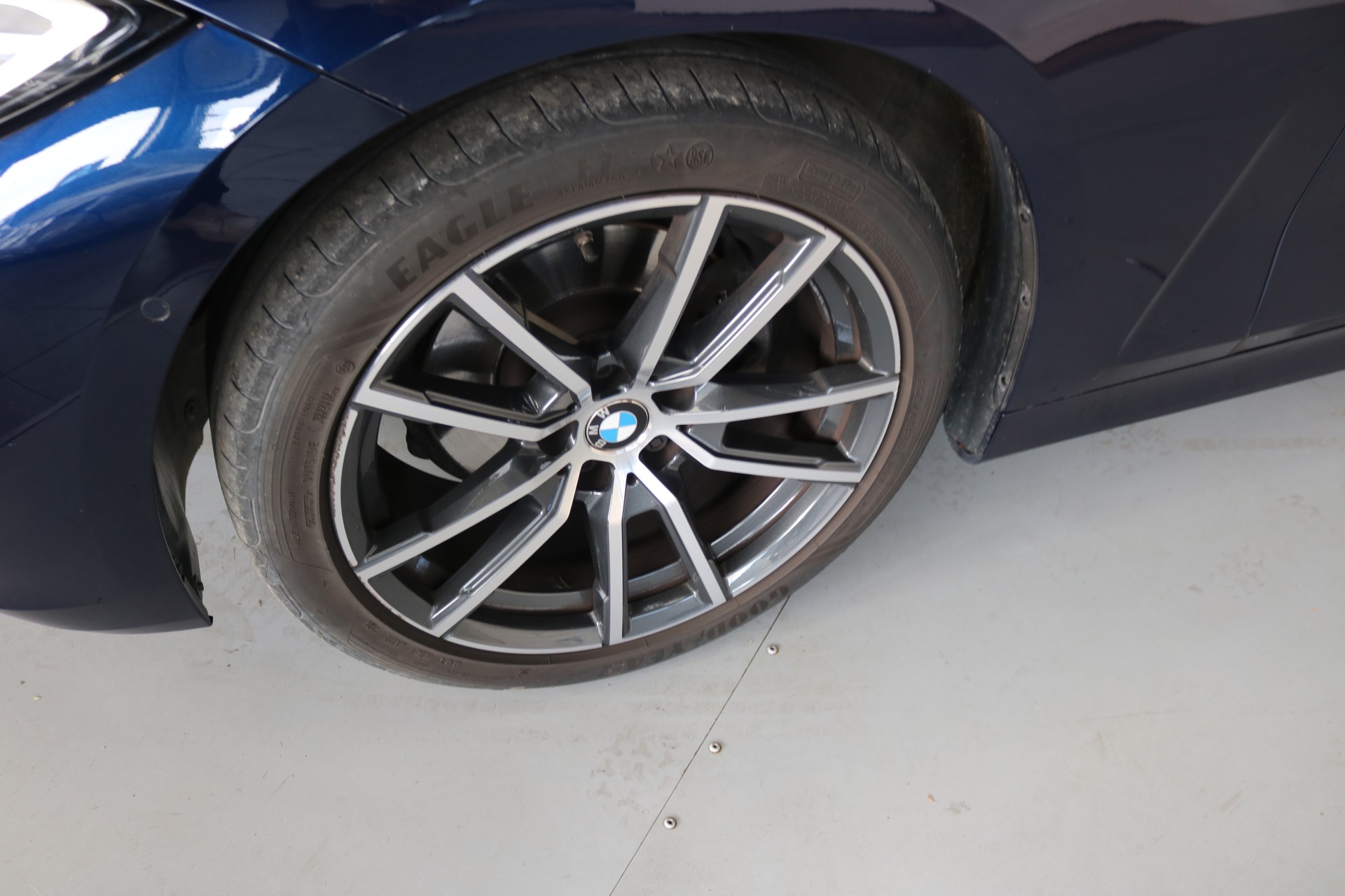 BMW 420i xDrive Coupé Steptronic-image-30
