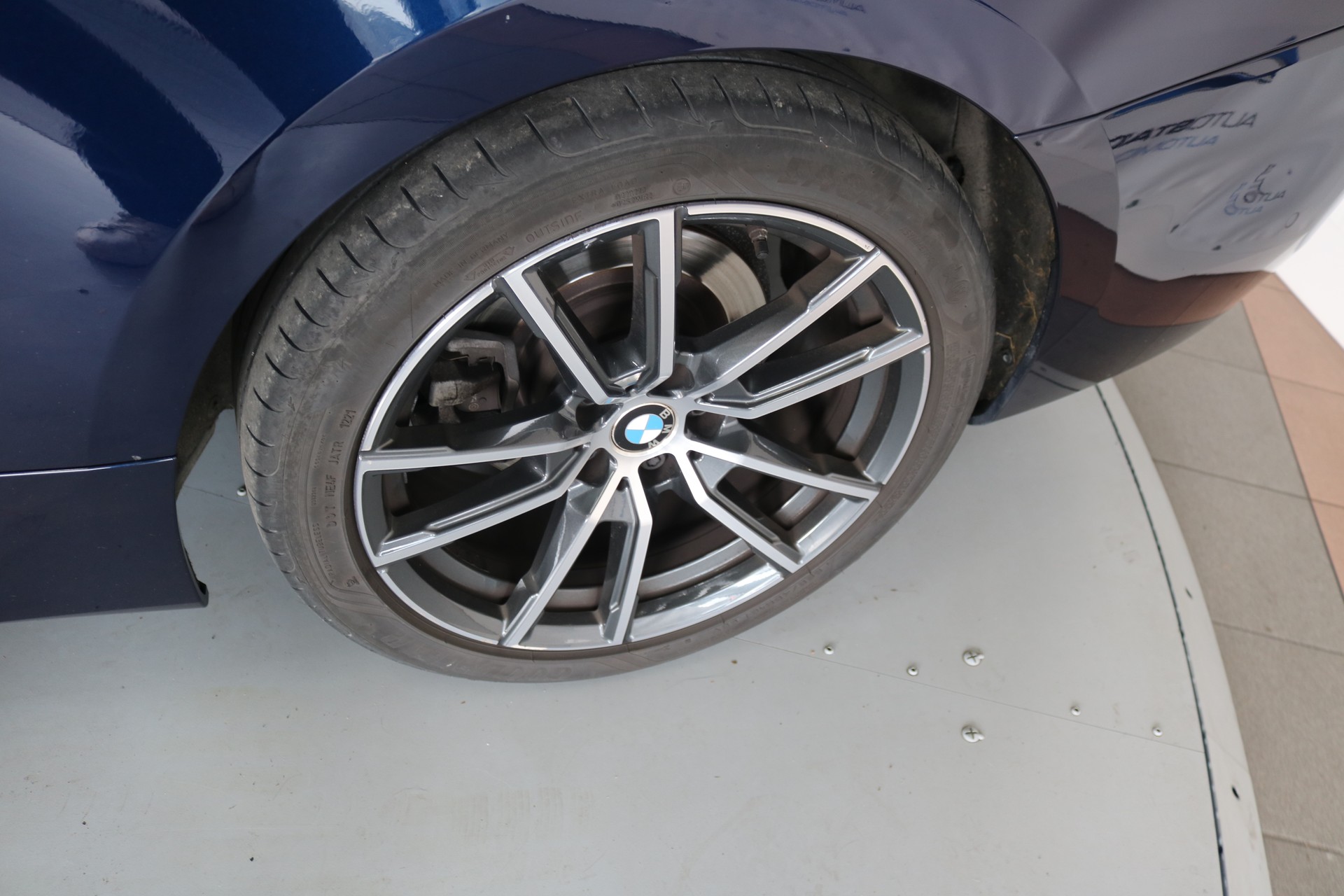 BMW 420i xDrive Coupé Steptronic-image-31