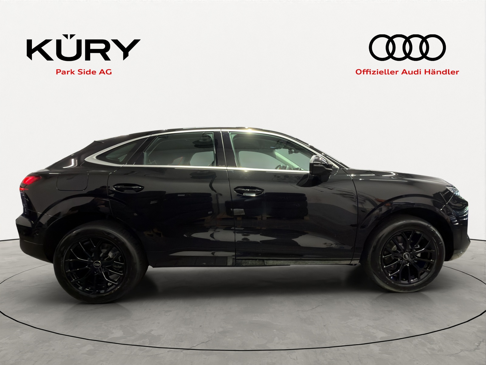 AUDI Q3 Sportback TFSI 110 kW S tronic 150PS-showroom-element-2