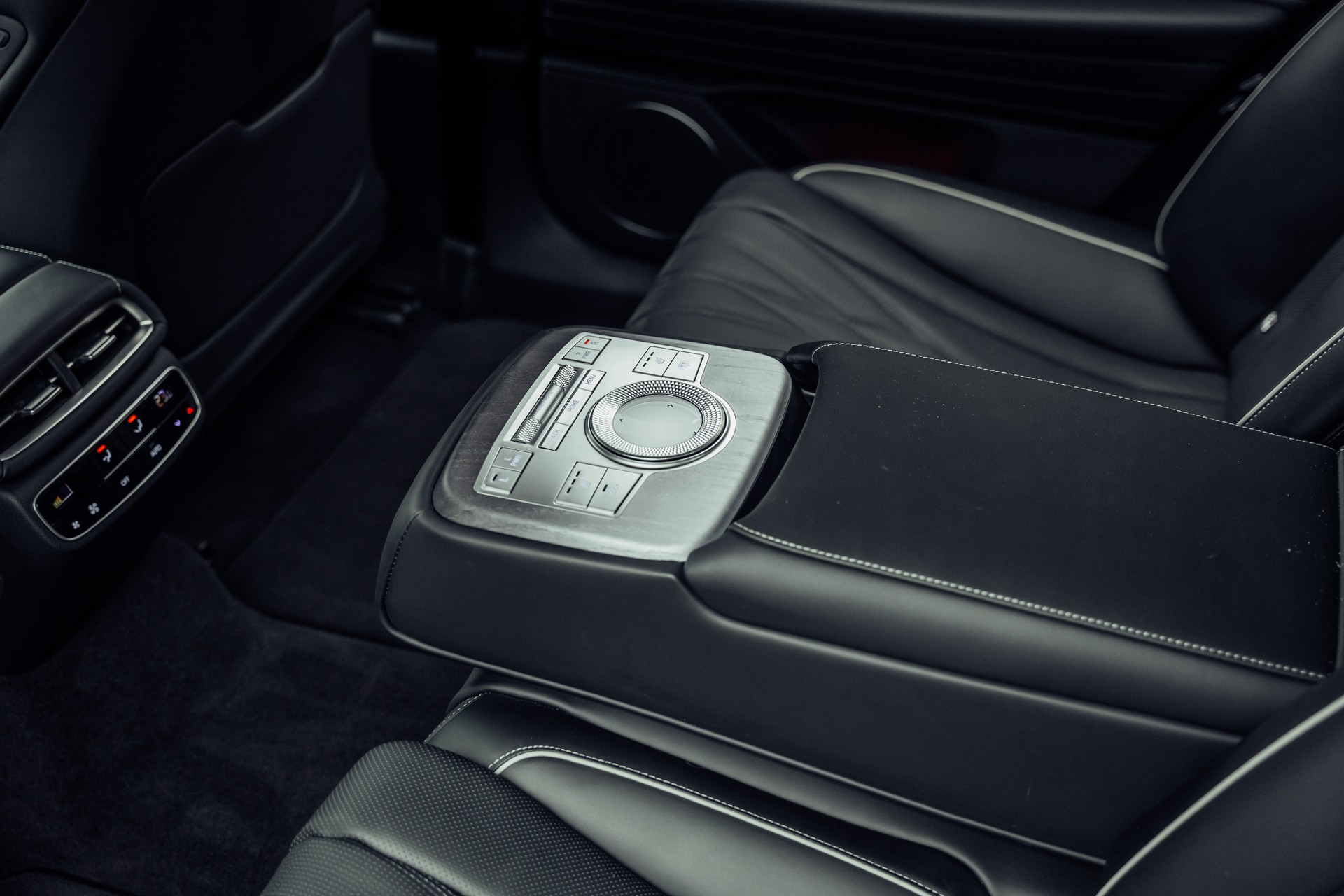 GENESIS G80 Electrificed Luxury 87,2kWh AWD-image-10
