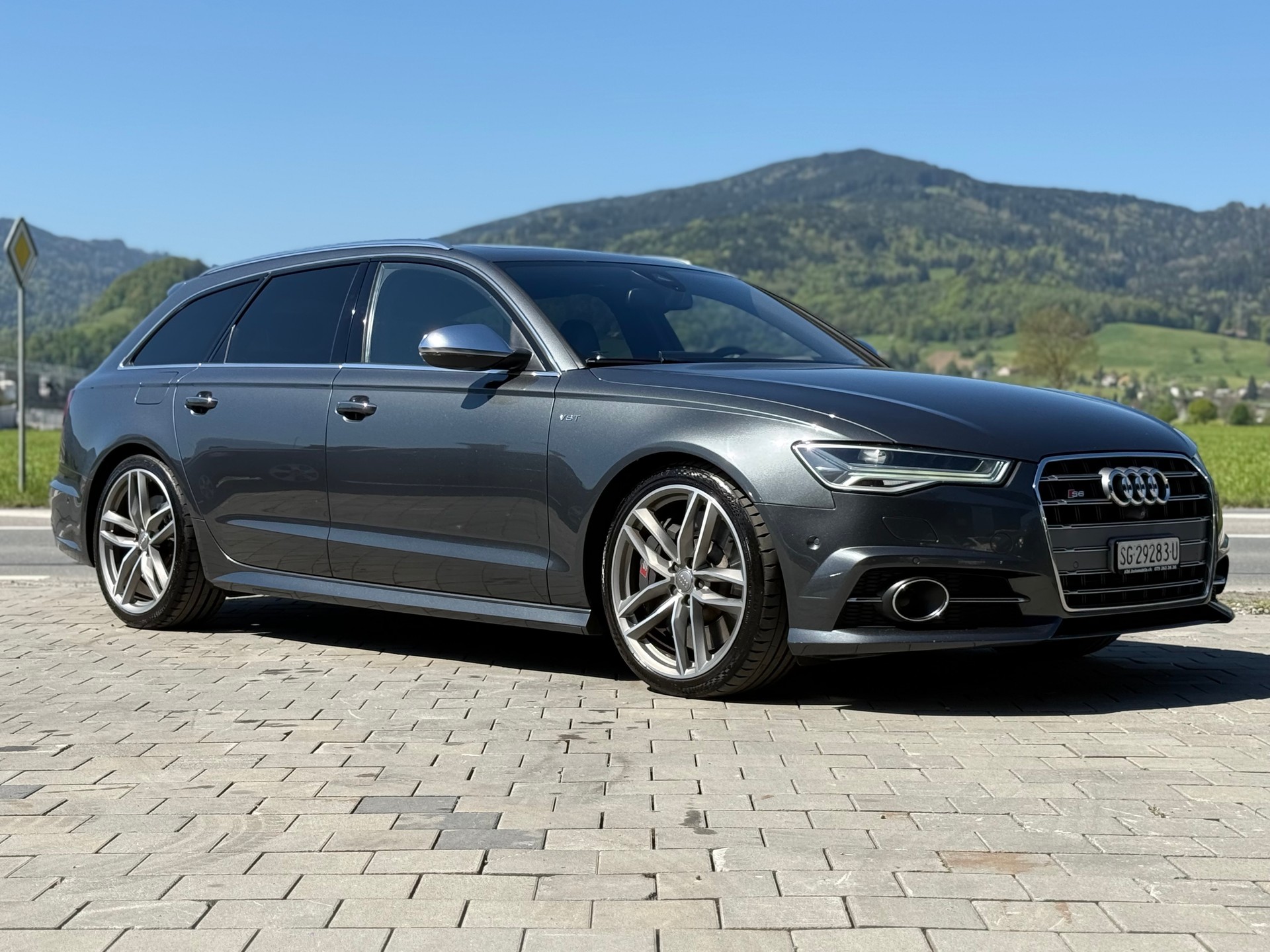 AUDI S6 Avant 4.0 TFSI V8 quattro S-tronic-image-1