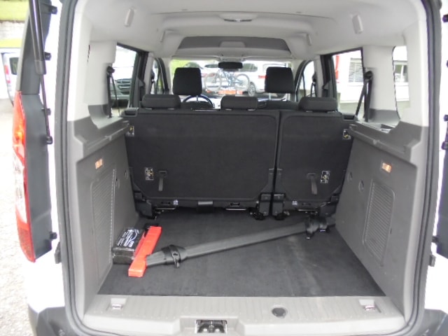 FORD Tourneo Connect 1.5 EcoBlue Trend Automat-image-11