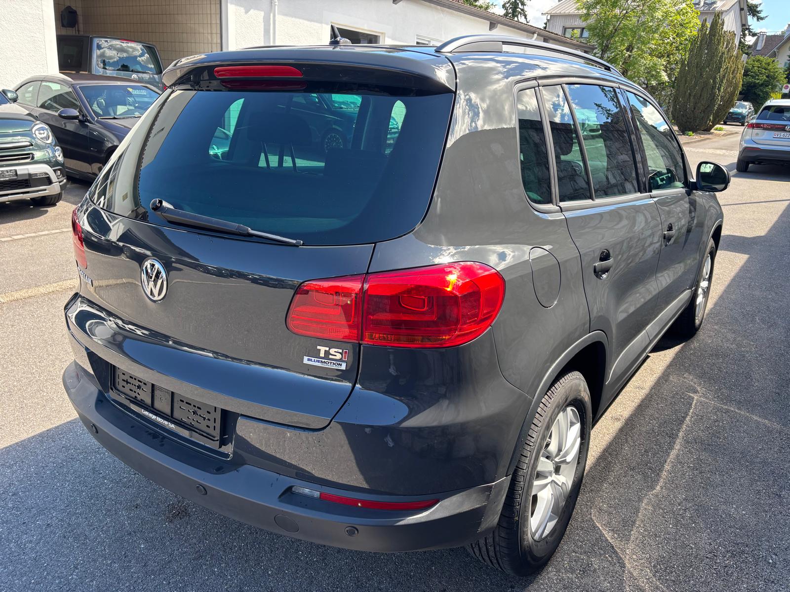 VW Tiguan 1.4 TSI BlueMotion Start 4x2-showroom-element-3