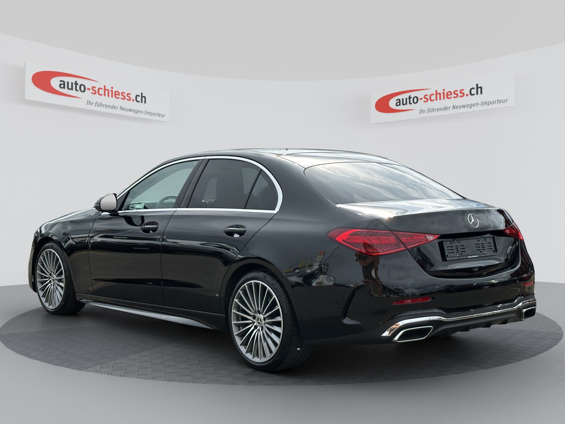 MERCEDES-BENZ C 180 AMG 9G-Tronic-showroom-element-2